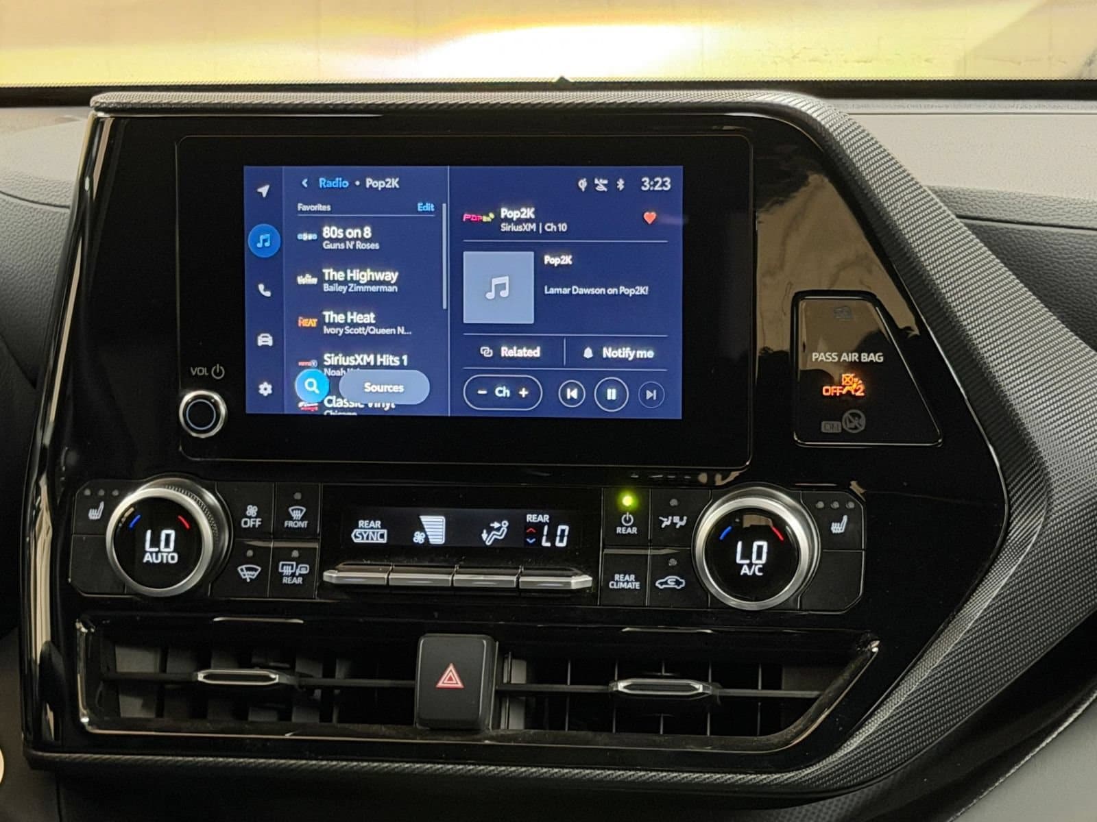 Thumbnail: 2025 Toyota Highlander - 20