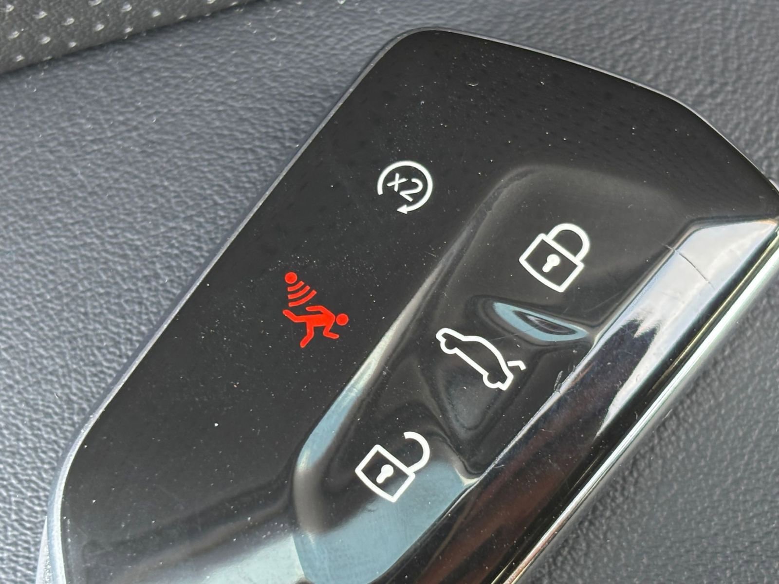 Thumbnail: 2025 Volkswagen Atlas - 27