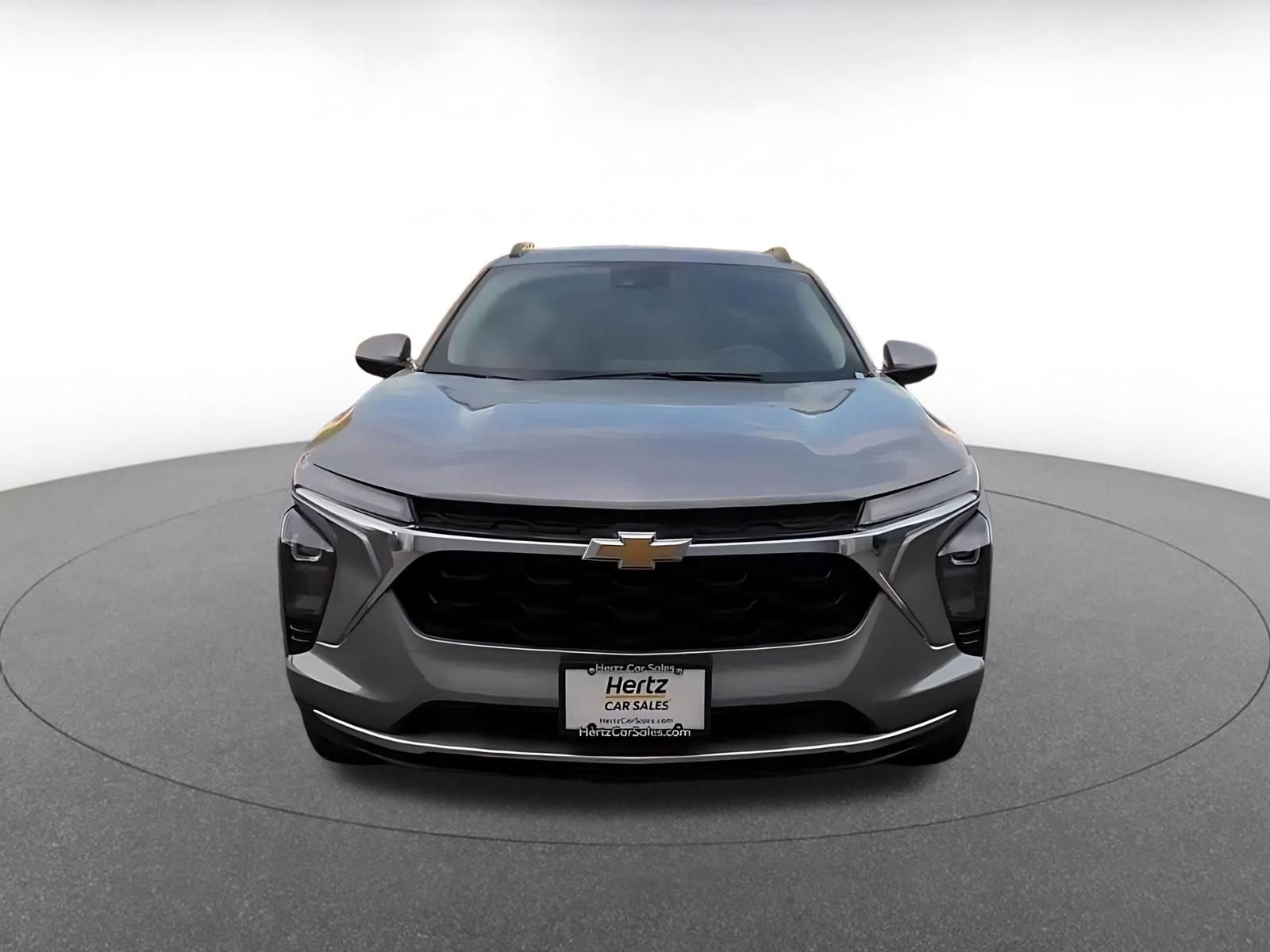 Thumbnail: 2025 Chevrolet Trax - 4