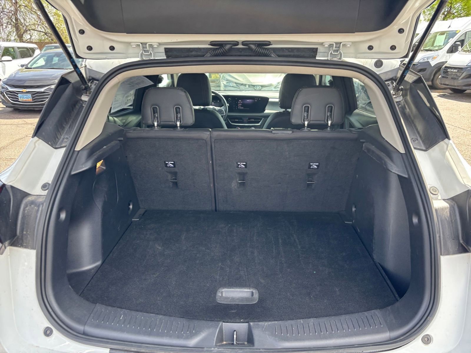 Thumbnail: 2025 Buick Encore GX - 30