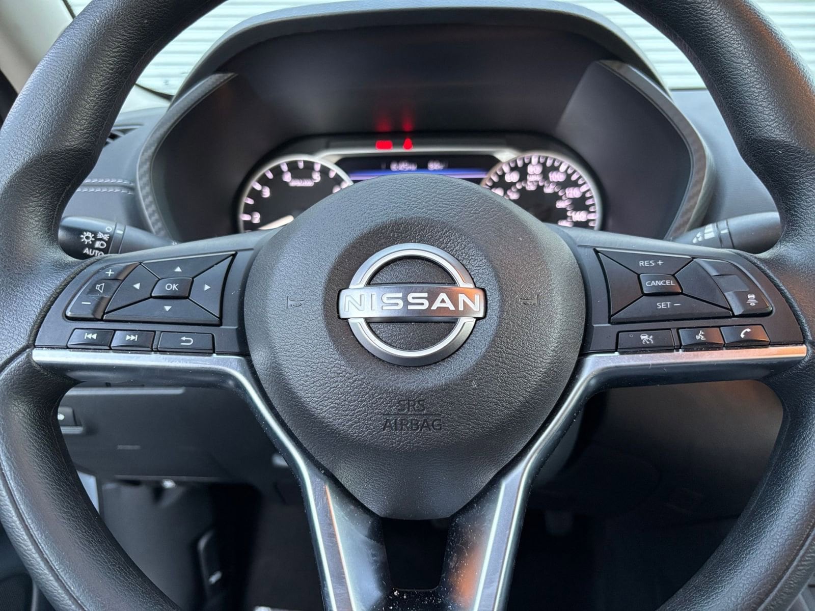 Thumbnail: 2025 Nissan Sentra - 25