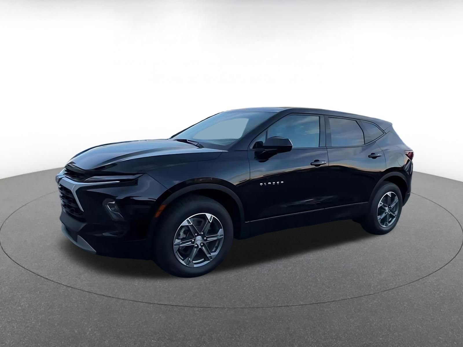 Thumbnail: 2025 Chevrolet Blazer - 8