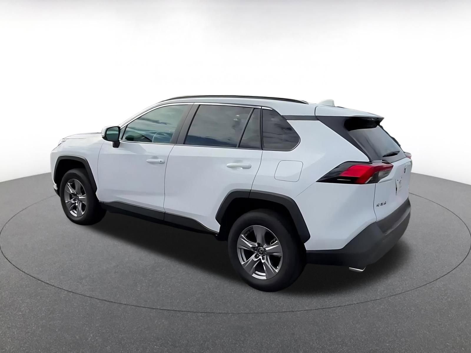 Thumbnail: 2025 Toyota RAV4 - 10