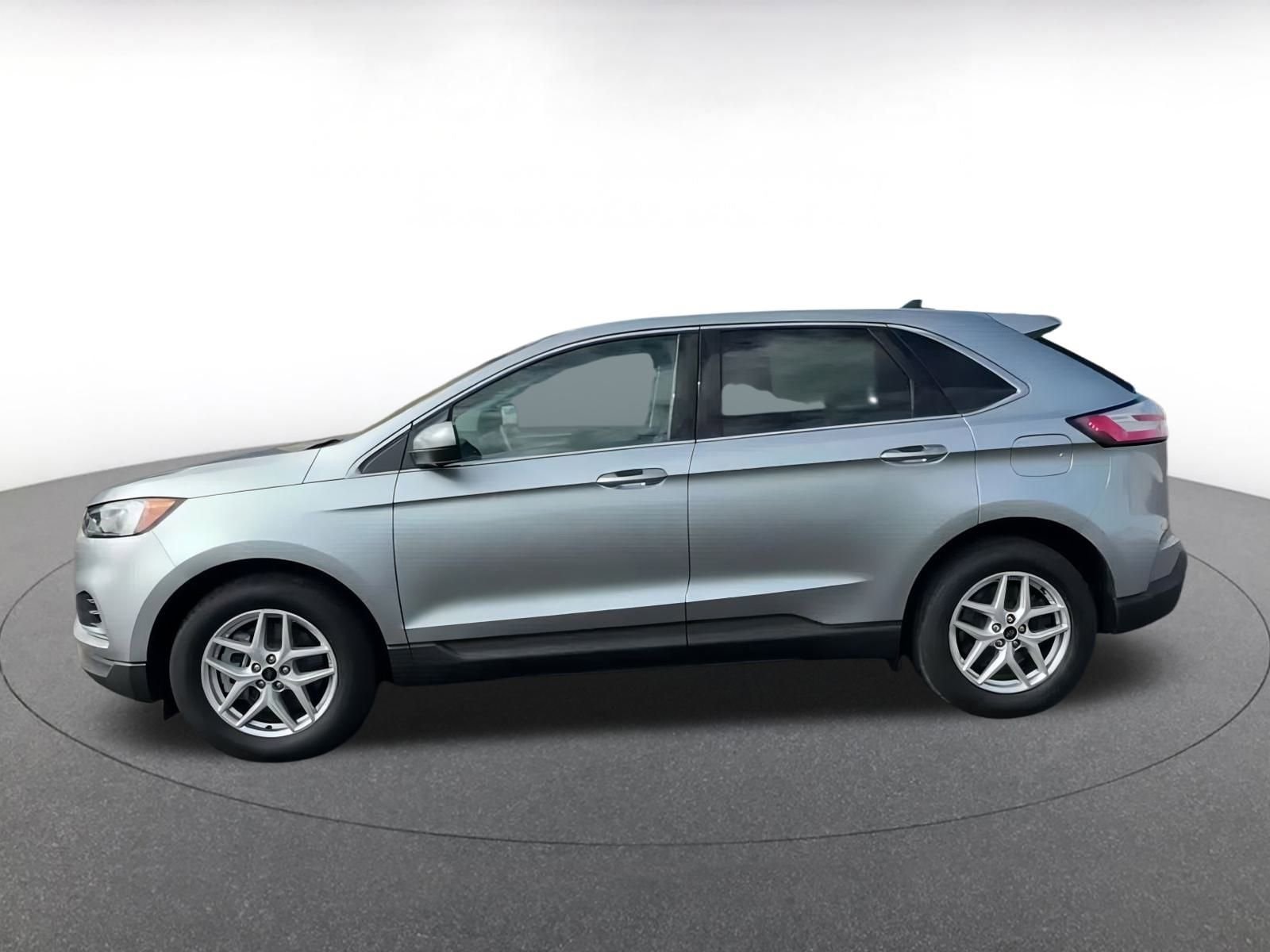 Thumbnail: 2024 Ford Edge - 9