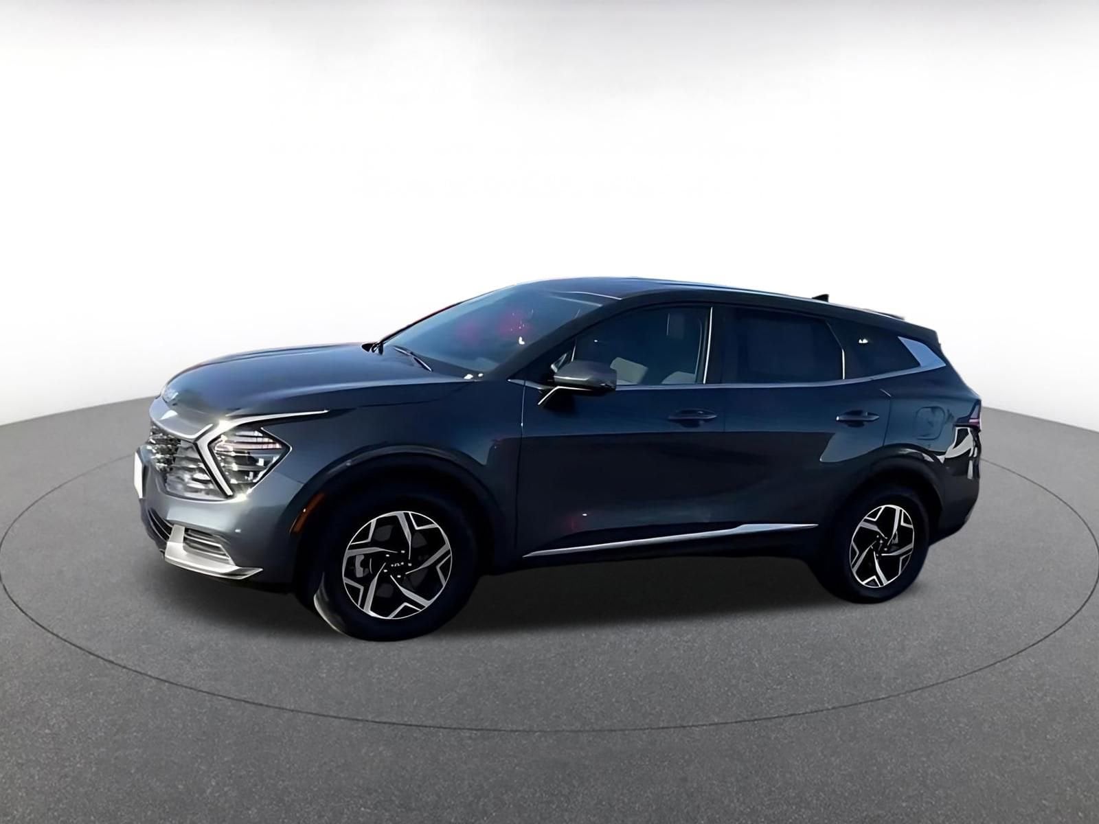 Thumbnail: 2025 Kia Sportage - 8