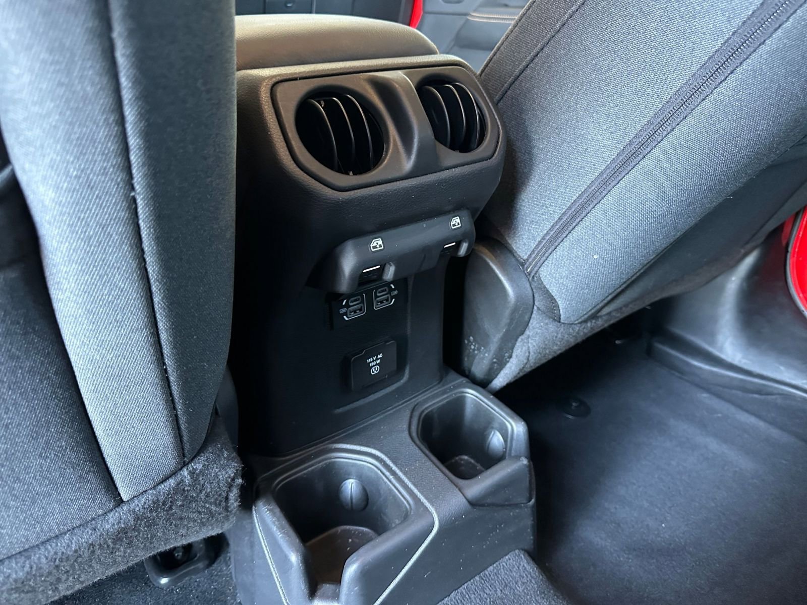 Thumbnail: 2025 Jeep Wrangler - 23