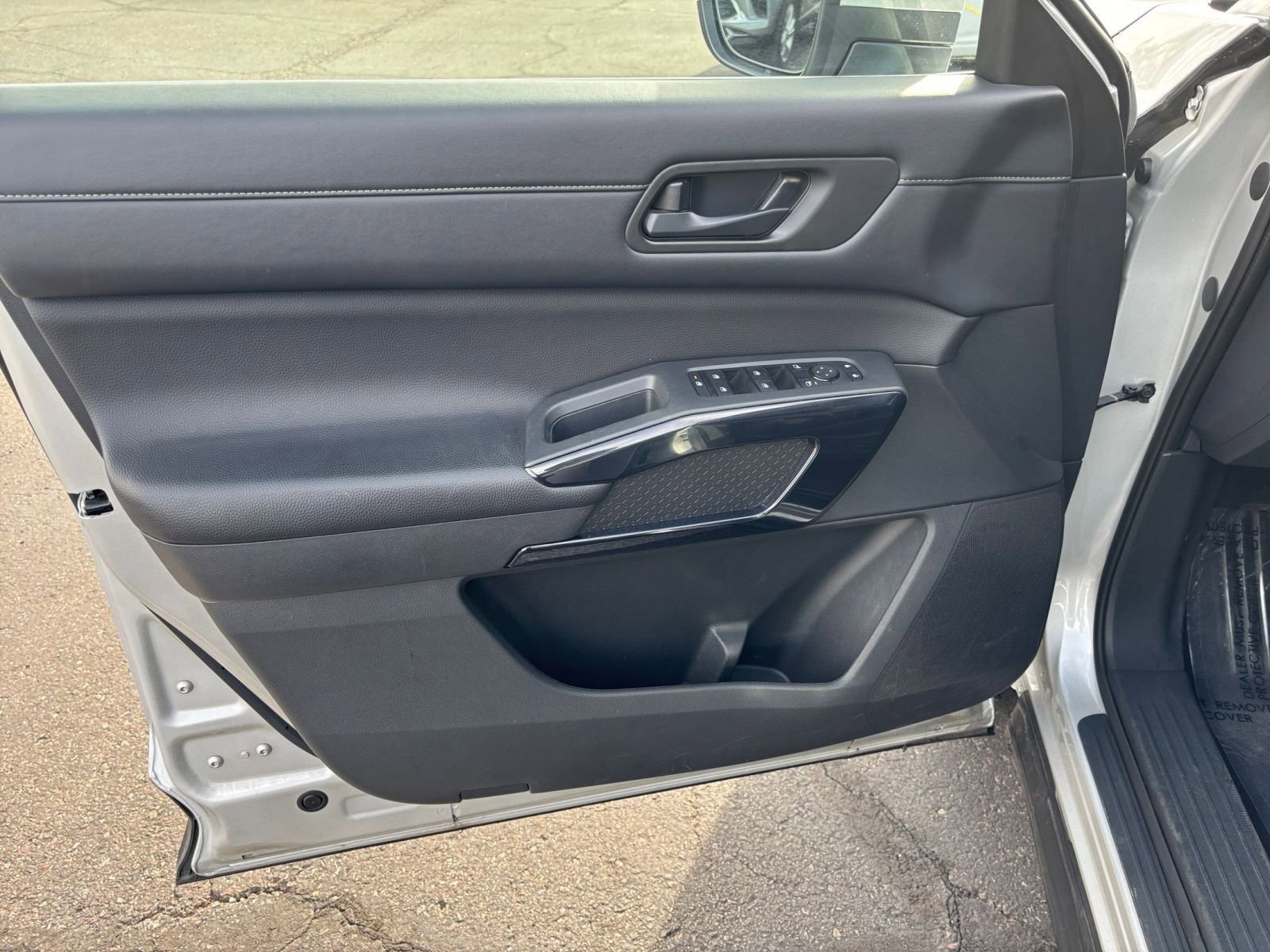 Thumbnail: 2025 Nissan Pathfinder - 20