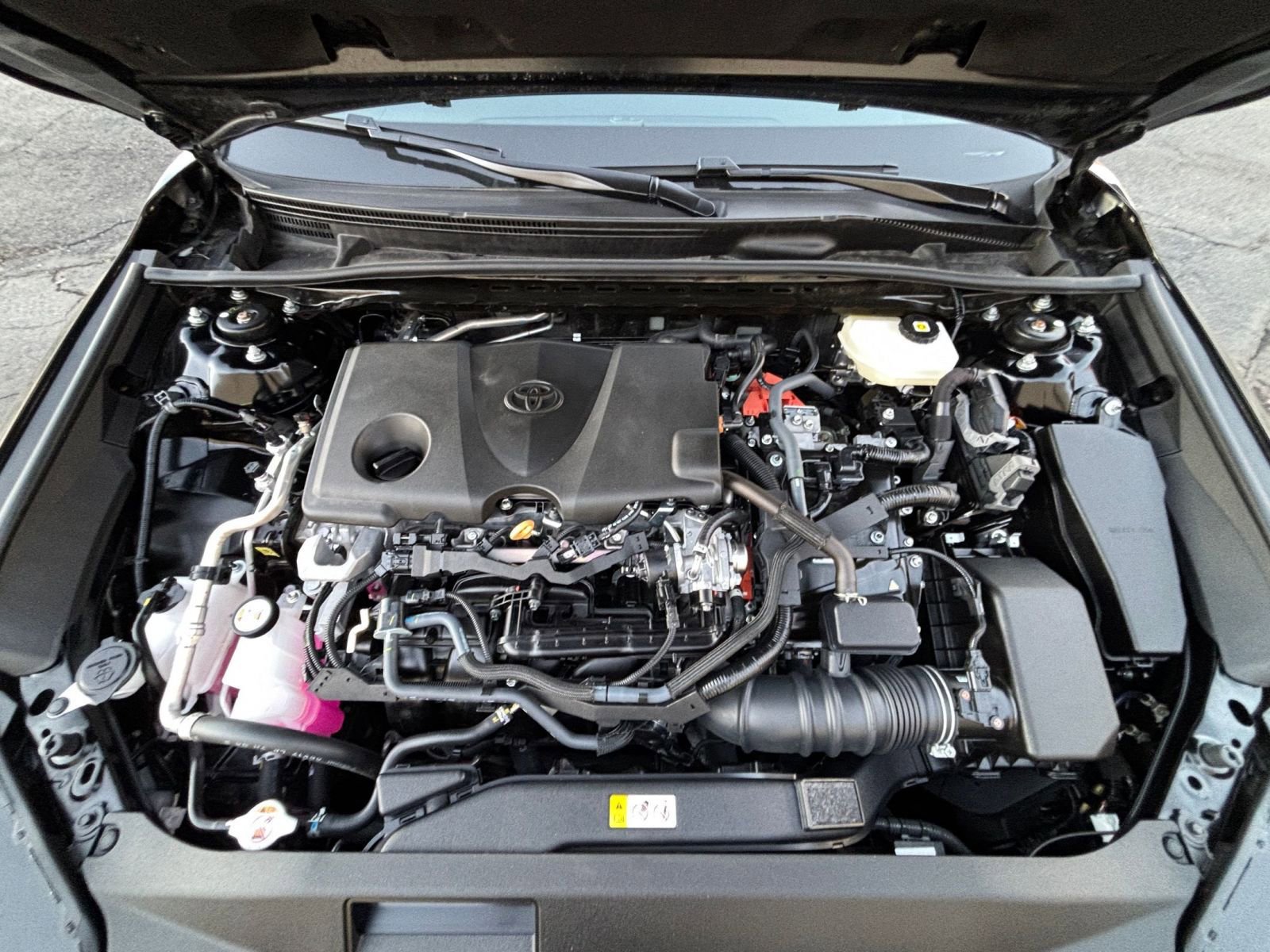 Thumbnail: 2025 Toyota Camry - 31