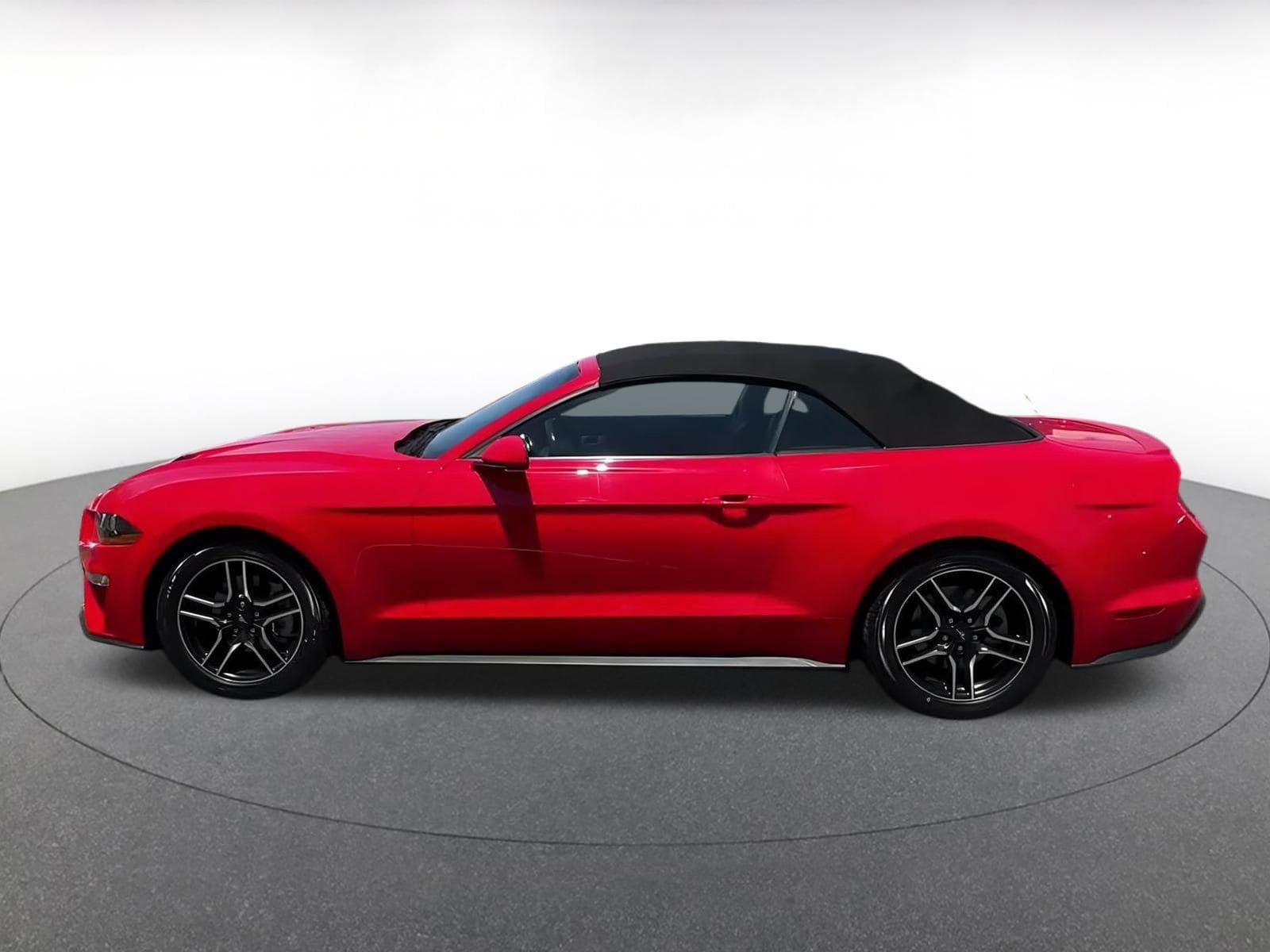 2023 Ford Mustang  12