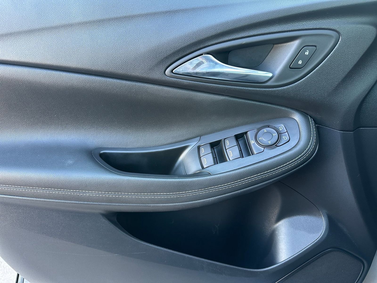 Thumbnail: 2025 Buick Encore GX - 20