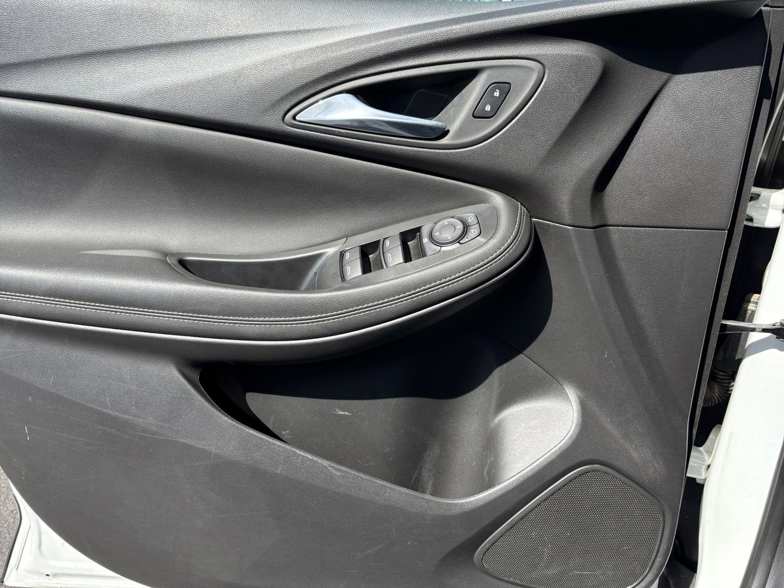 Thumbnail: 2025 Buick Encore GX - 18