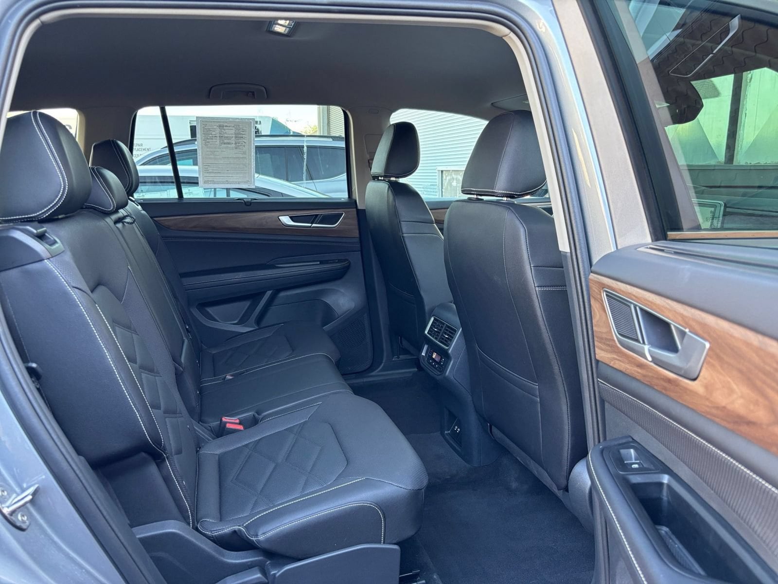 Thumbnail: 2026 Volkswagen Atlas - 28
