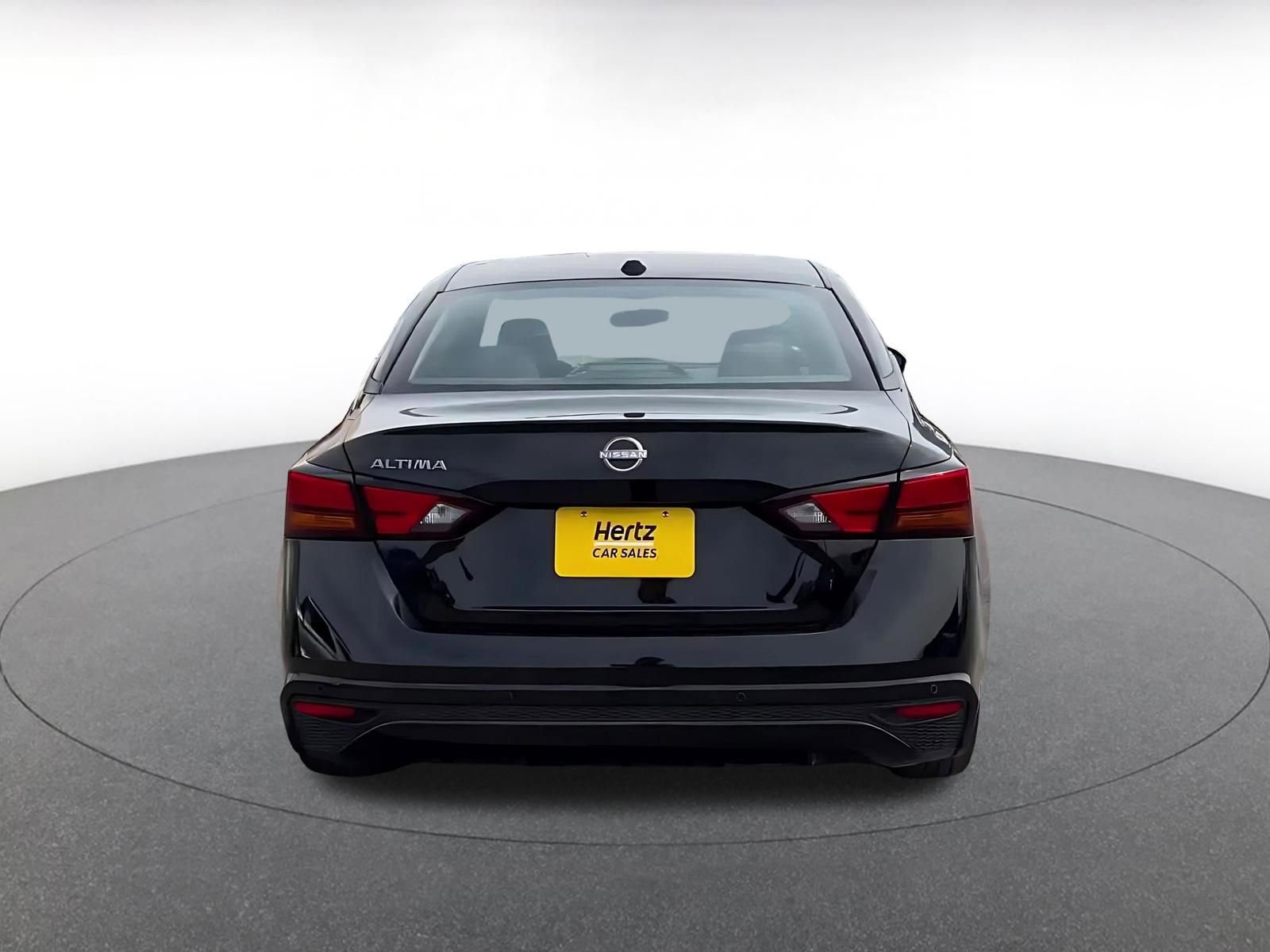 Thumbnail: 2025 Nissan Altima - 12