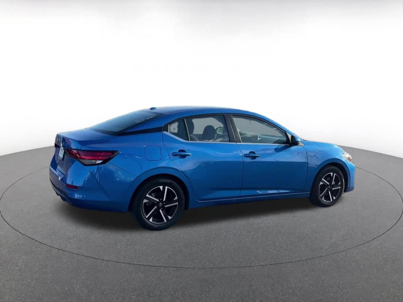 Thumbnail: 2025 Nissan Sentra - 11