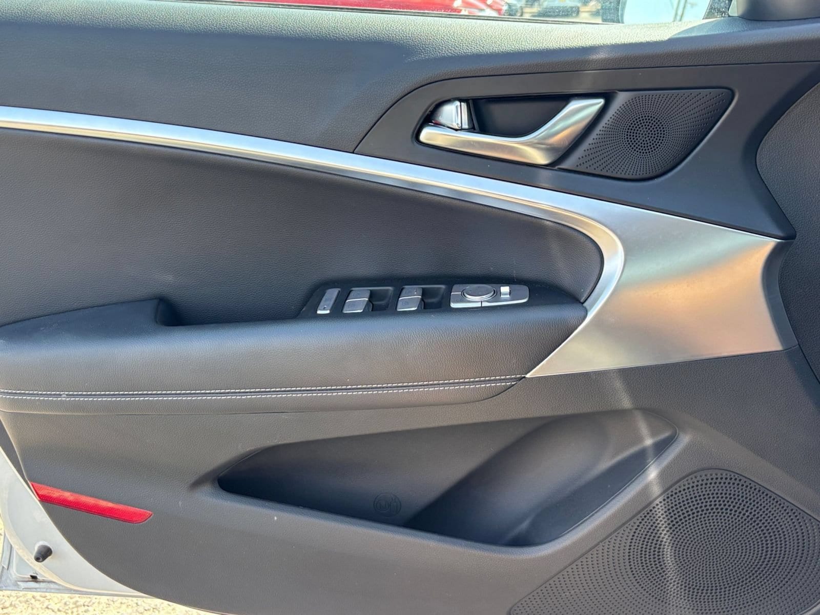 Thumbnail: 2026 Genesis G70 - 18