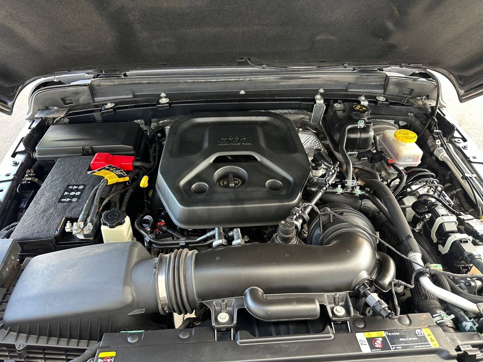 Thumbnail: 2025 Jeep Wrangler - 31