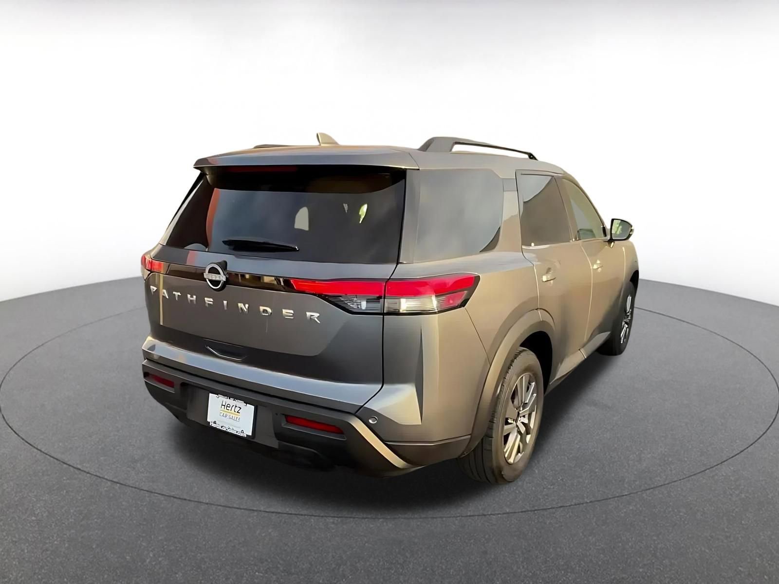 Thumbnail: 2025 Nissan Pathfinder - 14