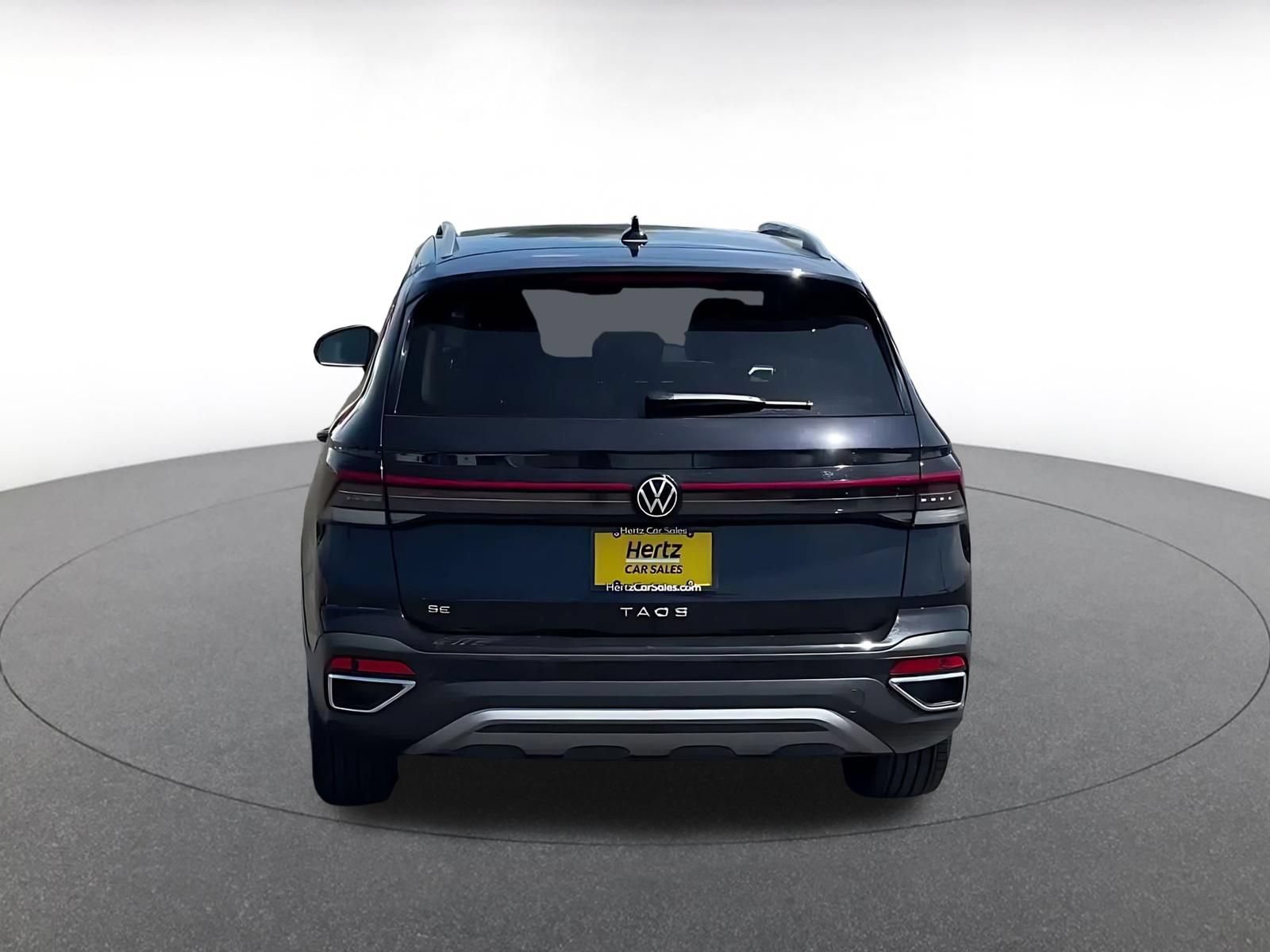 Thumbnail: 2026 Volkswagen Taos - 10