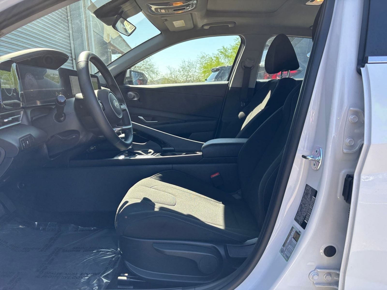 Thumbnail: 2025 Hyundai Elantra - 27