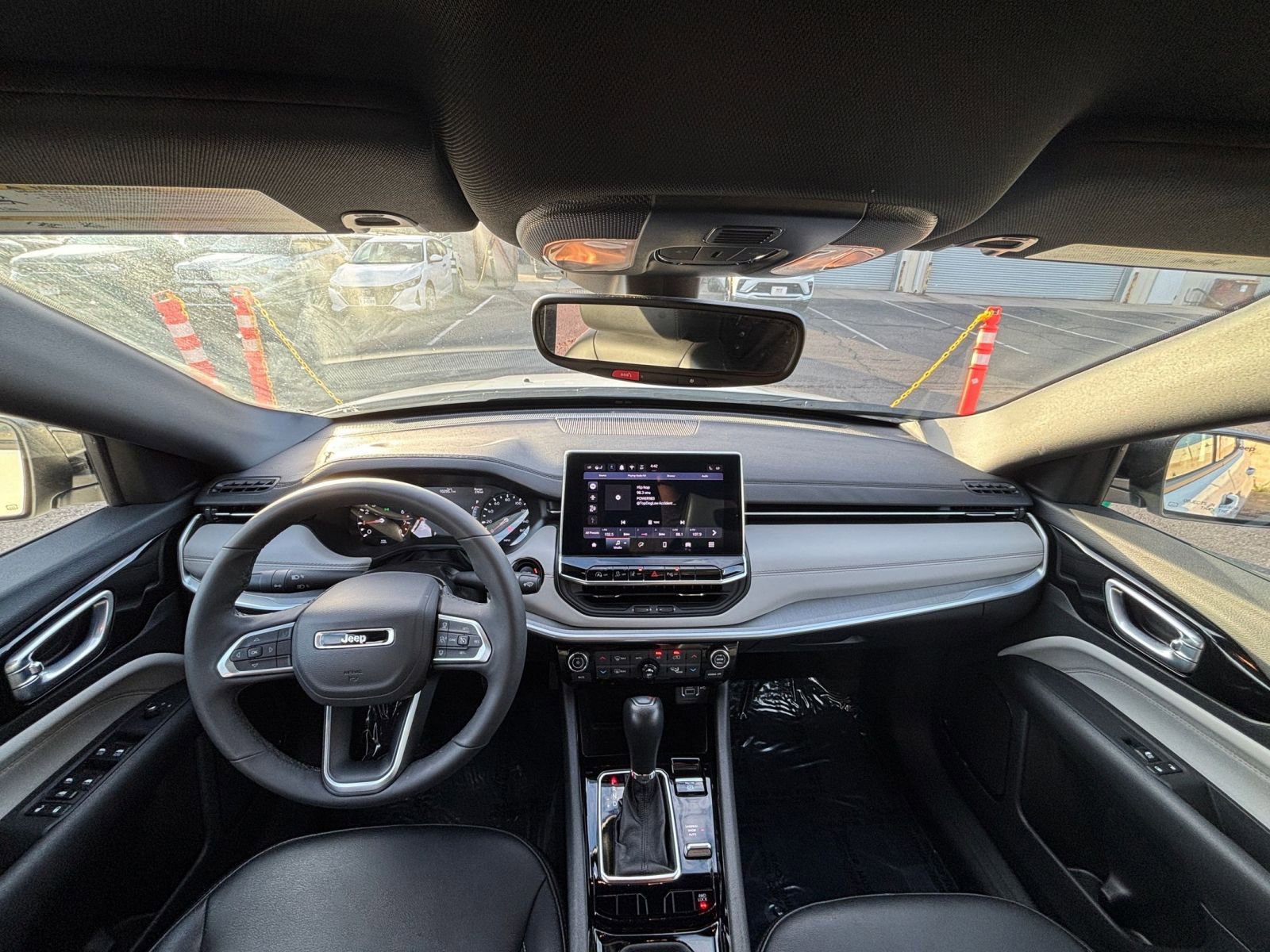 Thumbnail: 2025 Jeep Compass - 33