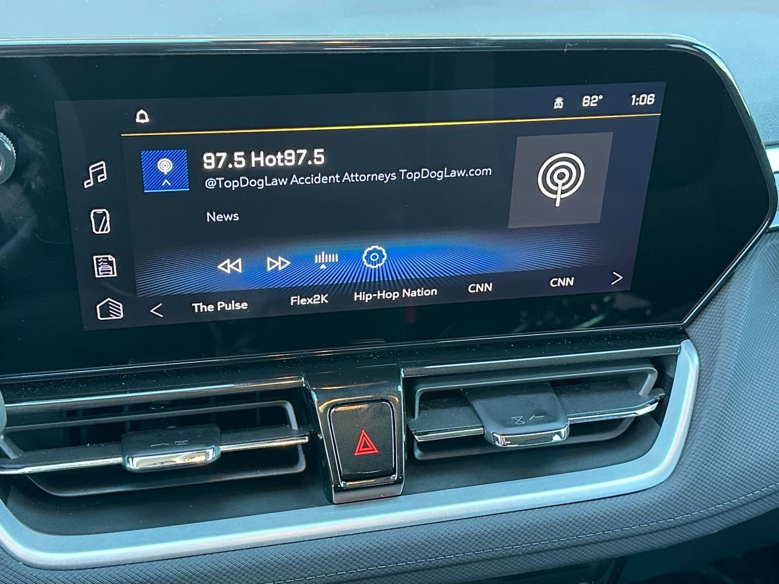 Thumbnail: 2025 Chevrolet TrailBlazer - 21