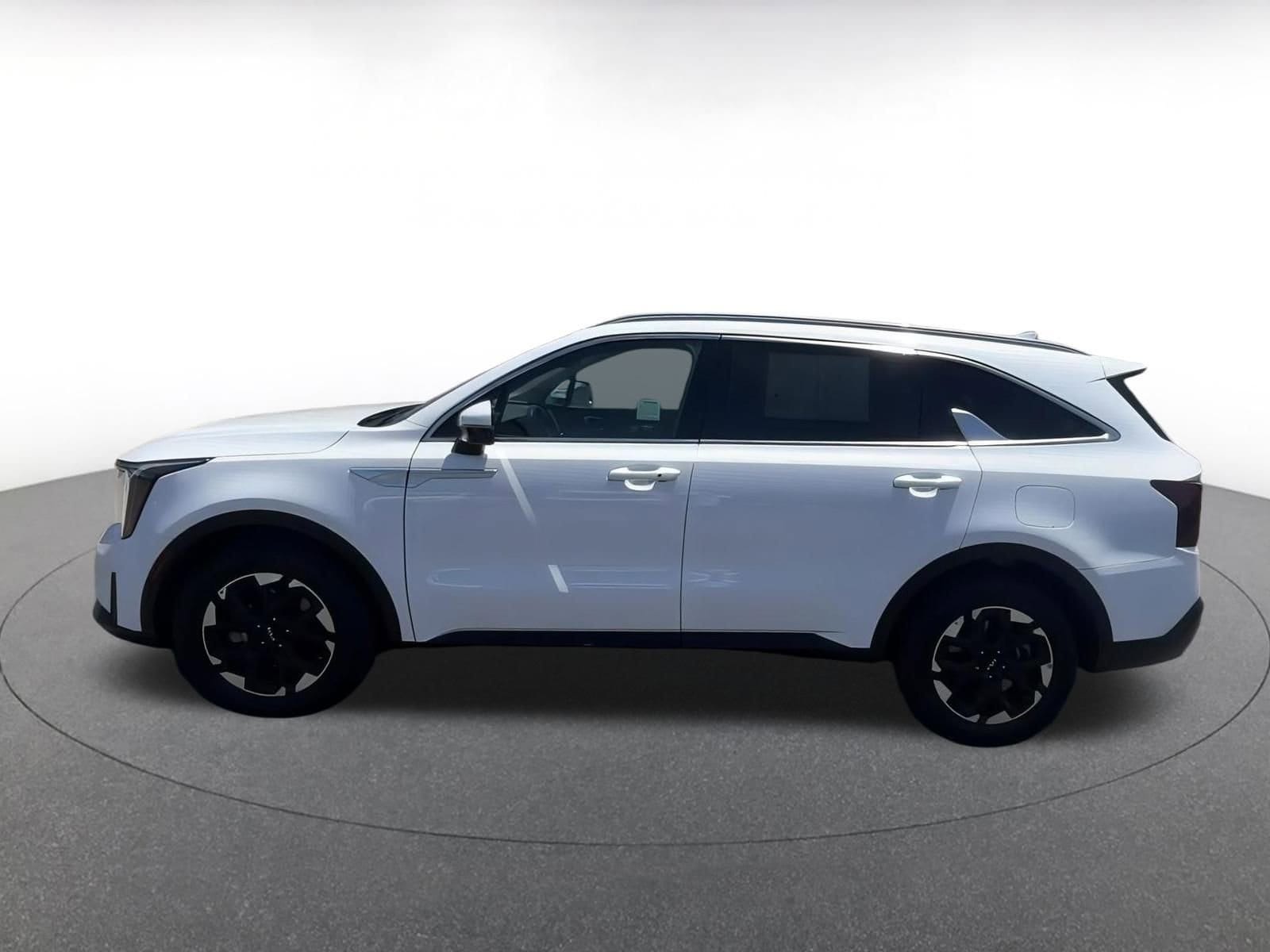 Thumbnail: 2024 Kia Sorento - 10