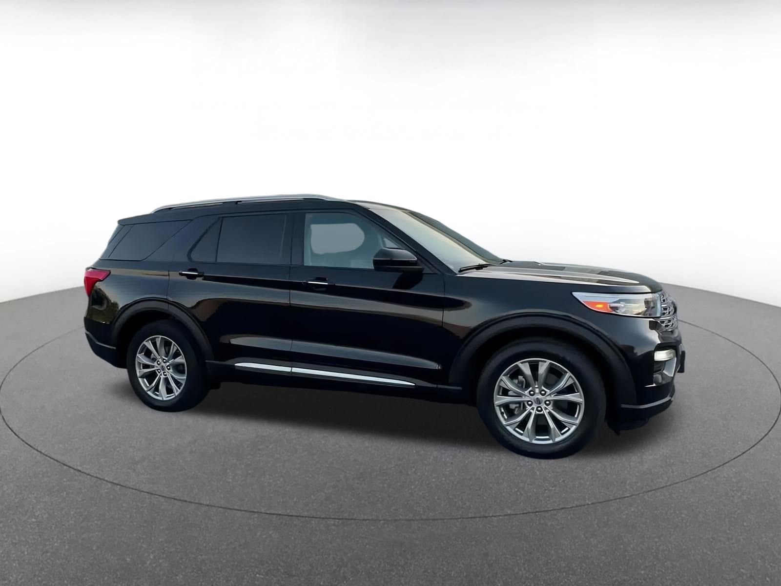 Thumbnail: 2024 Ford Explorer - 2