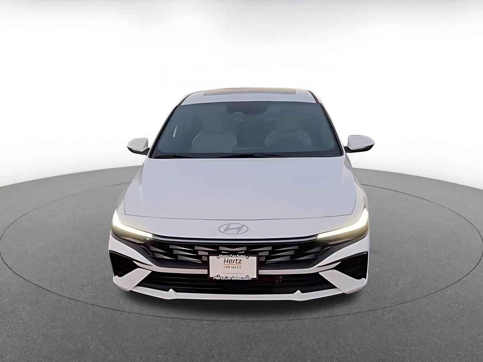 Thumbnail: 2025 Hyundai Elantra - 4