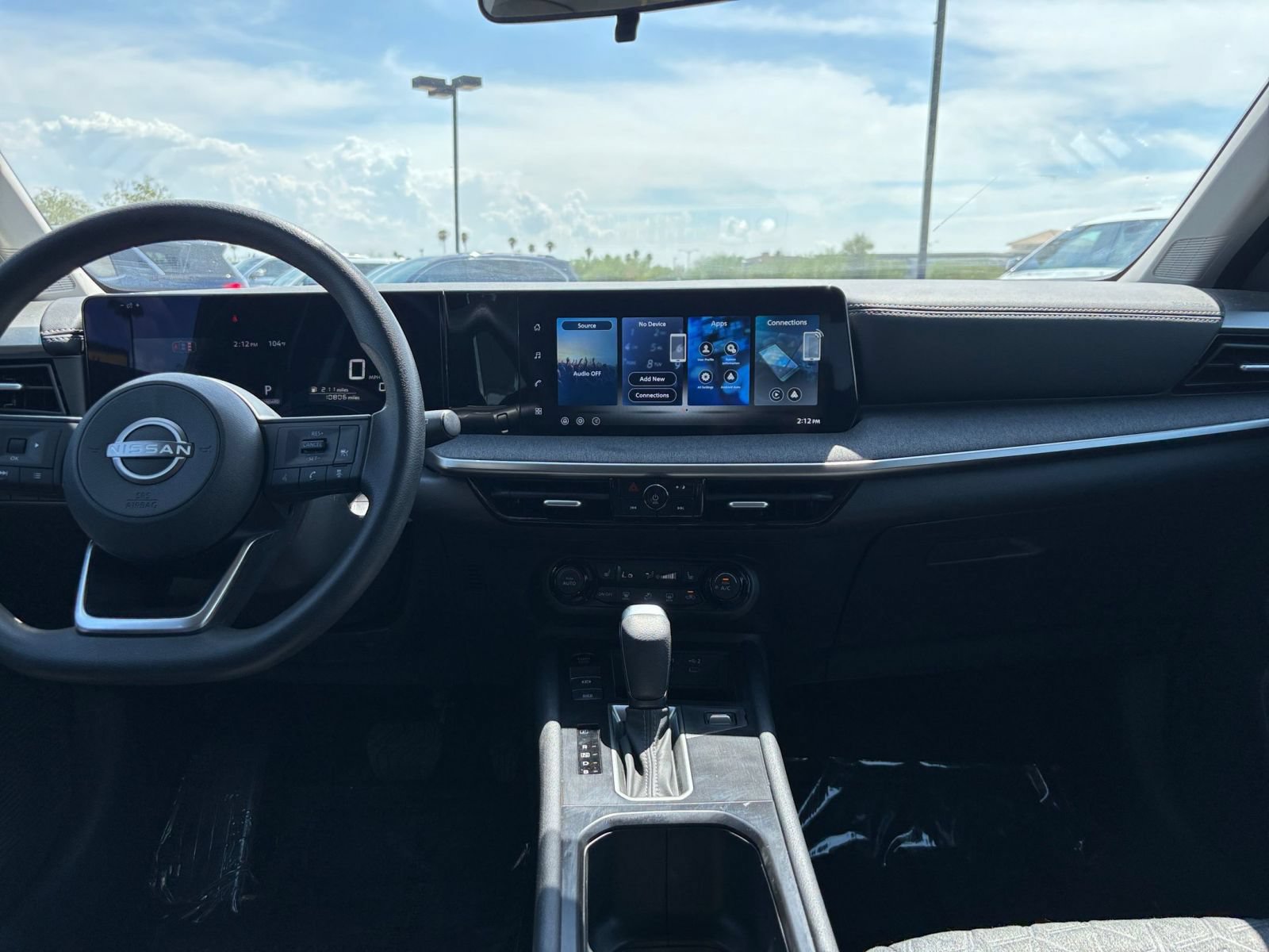 Thumbnail: 2026 Nissan Kicks - 31