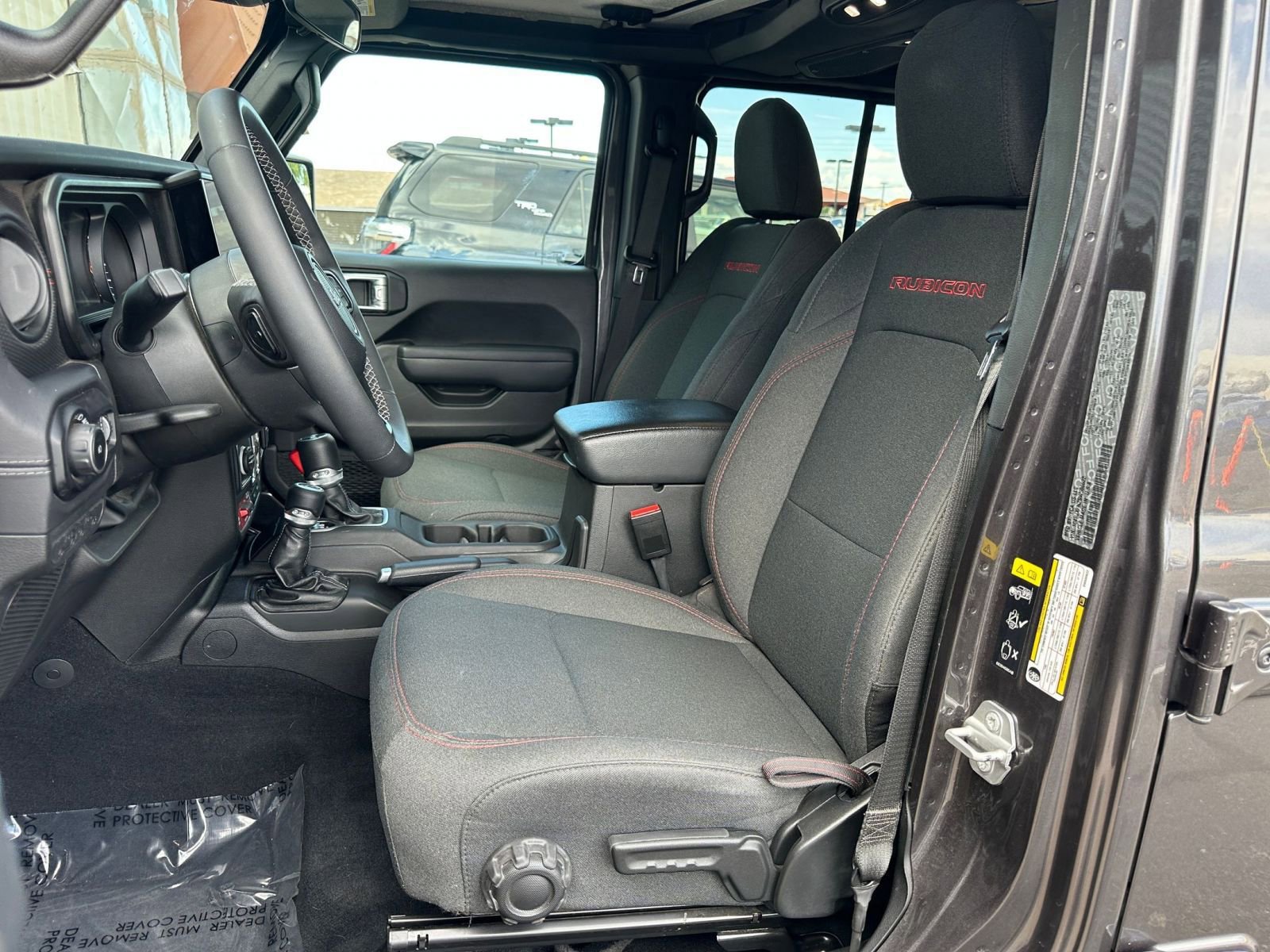 Thumbnail: 2025 Jeep Wrangler - 25