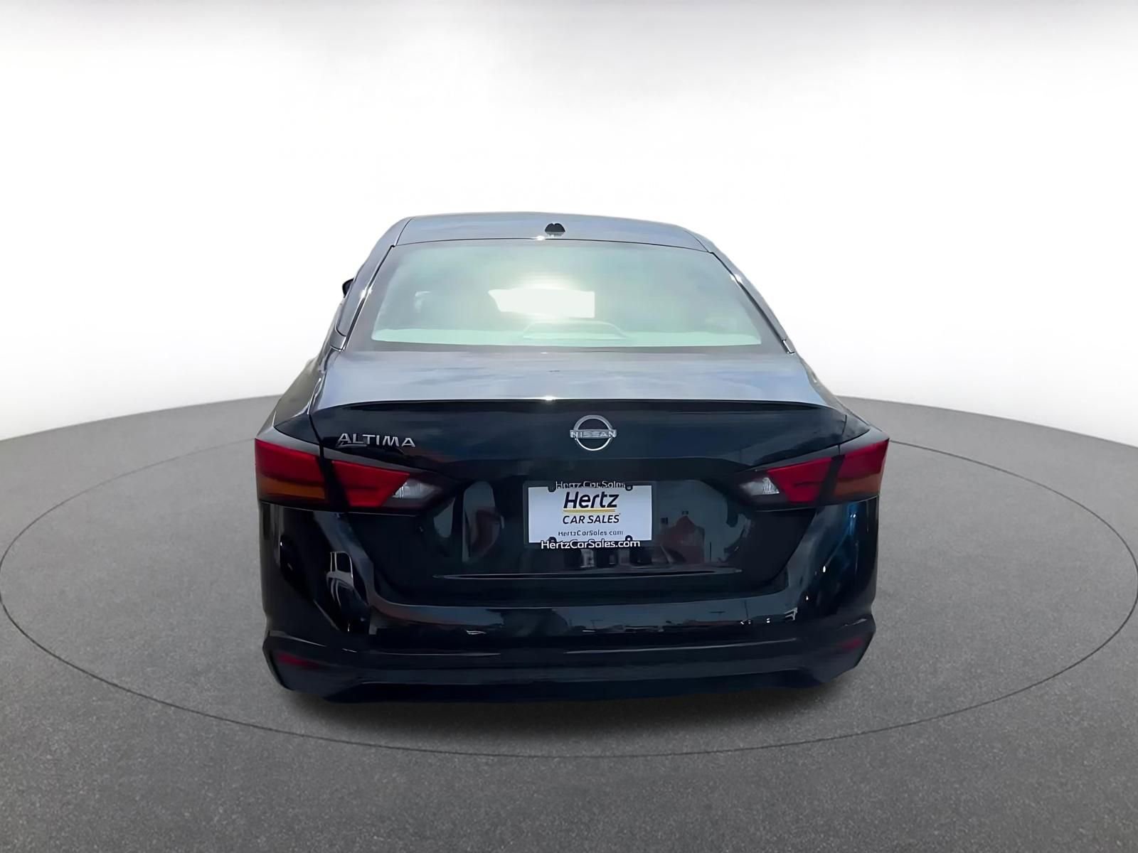 Thumbnail: 2025 Nissan Altima - 11