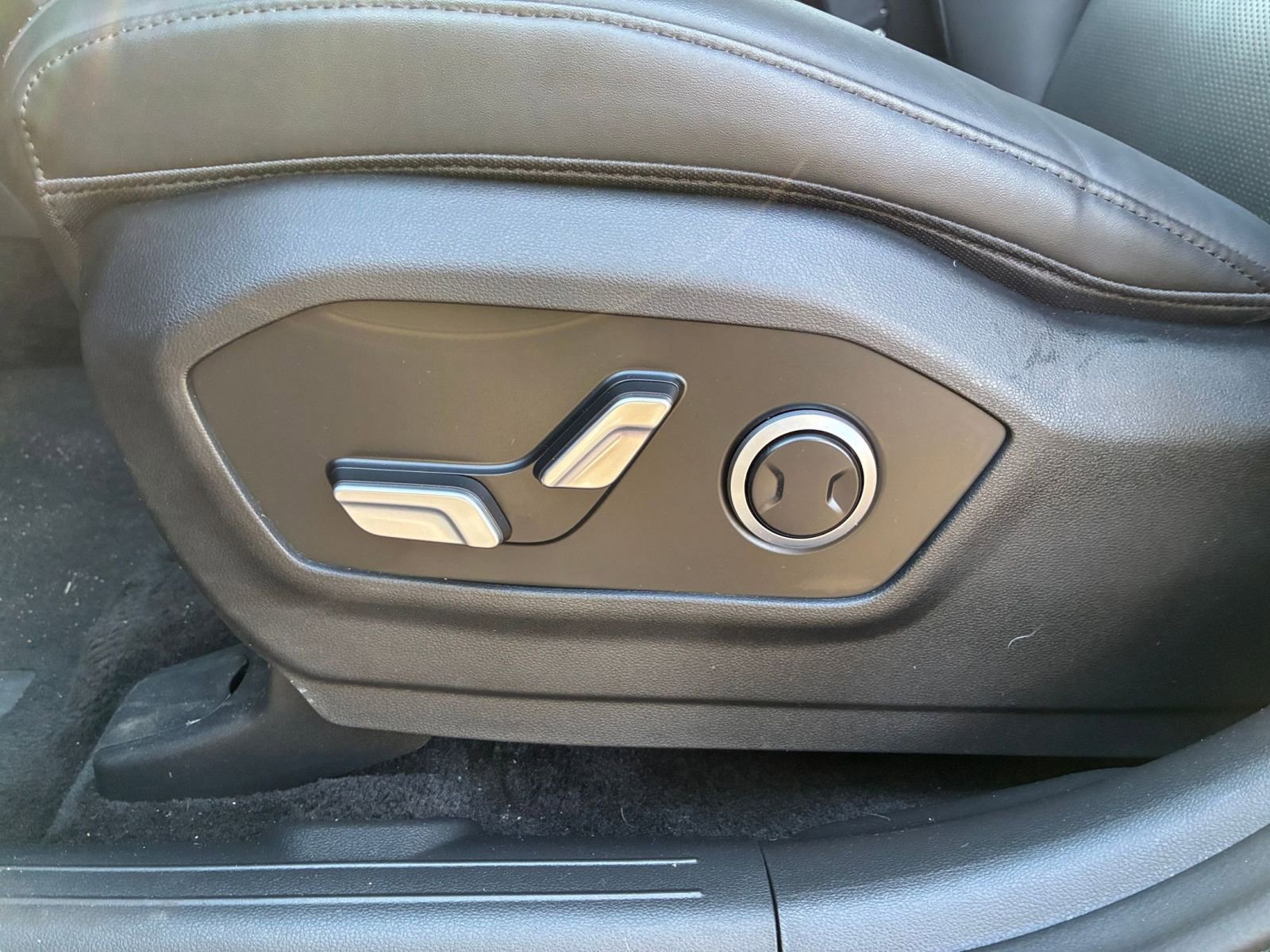 Thumbnail: 2025 Hyundai Santa Fe - 22