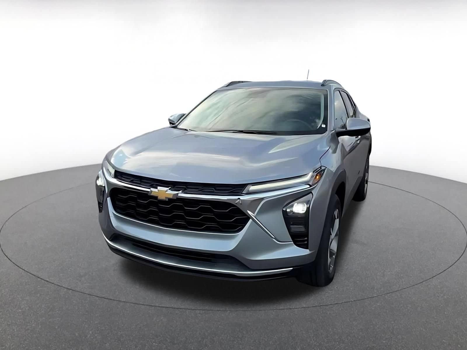 Thumbnail: 2025 Chevrolet Trax - 7