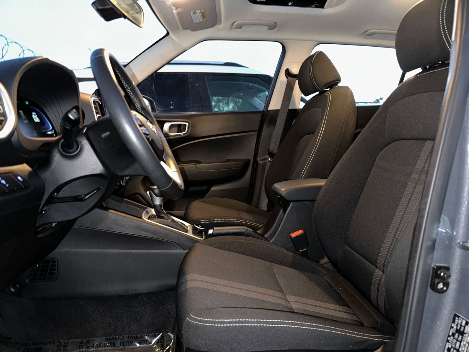 Thumbnail: 2025 Hyundai Venue - 25