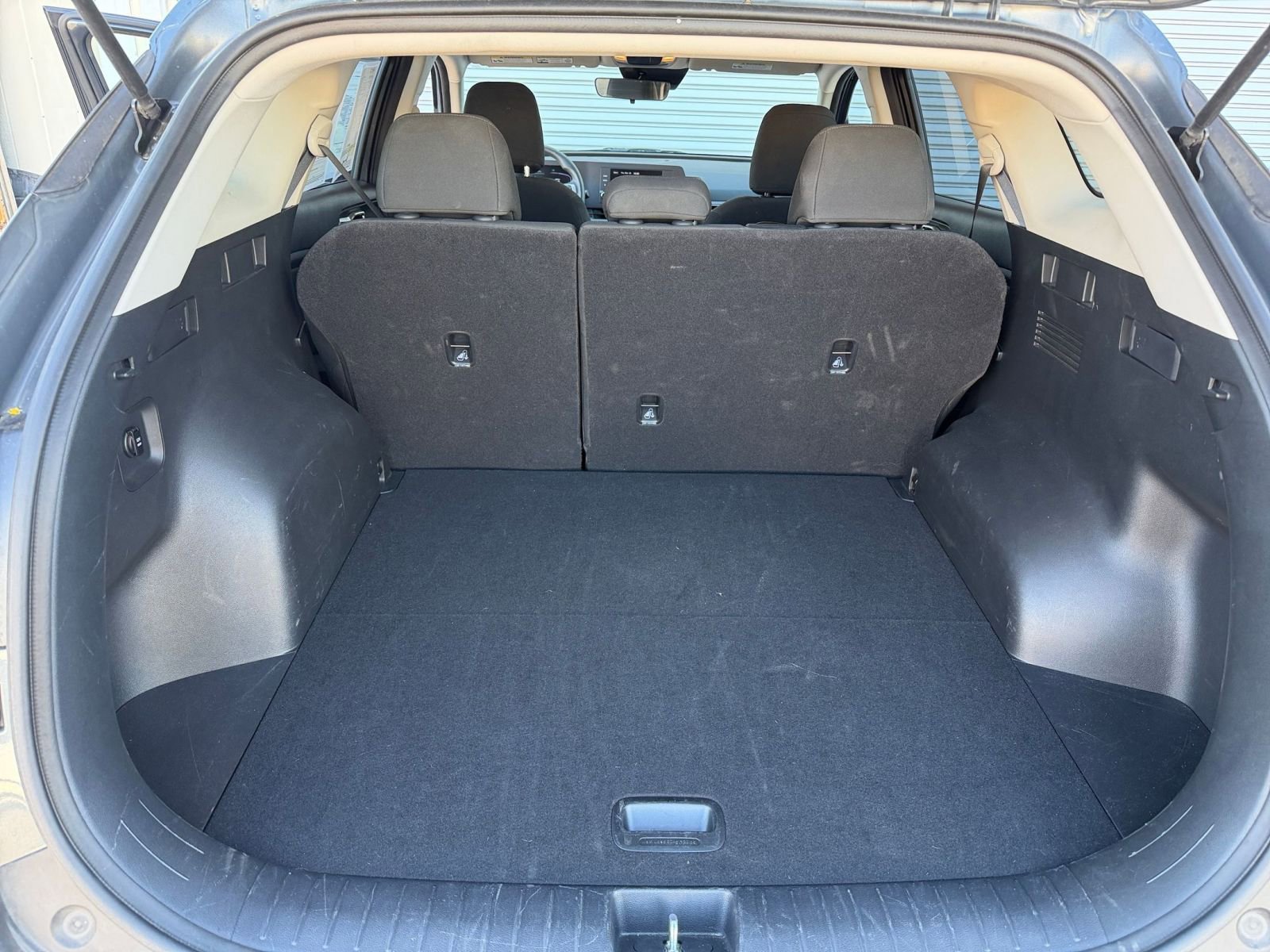 Thumbnail: 2025 Kia Sportage - 30