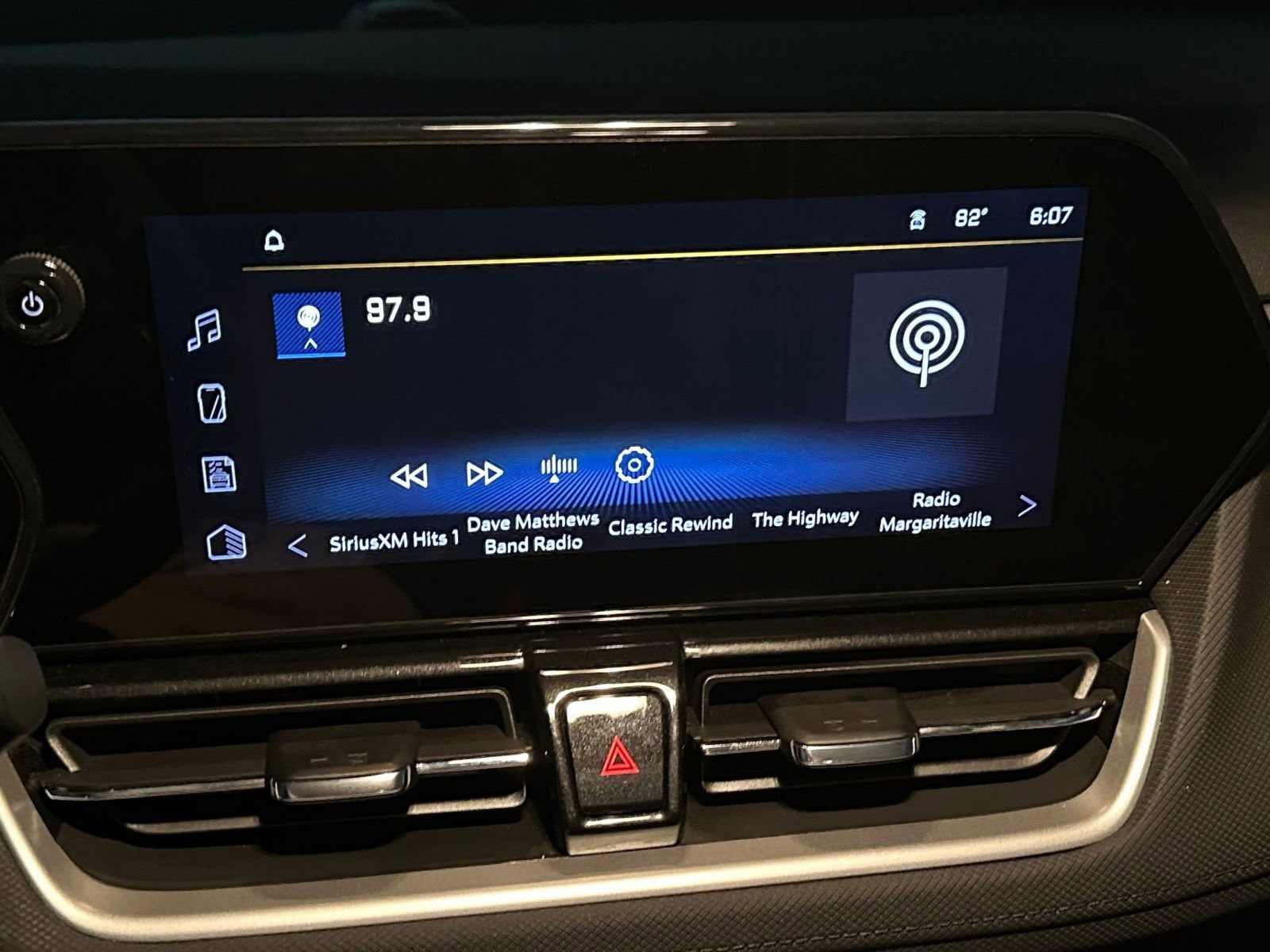 Thumbnail: 2025 Chevrolet TrailBlazer - 21