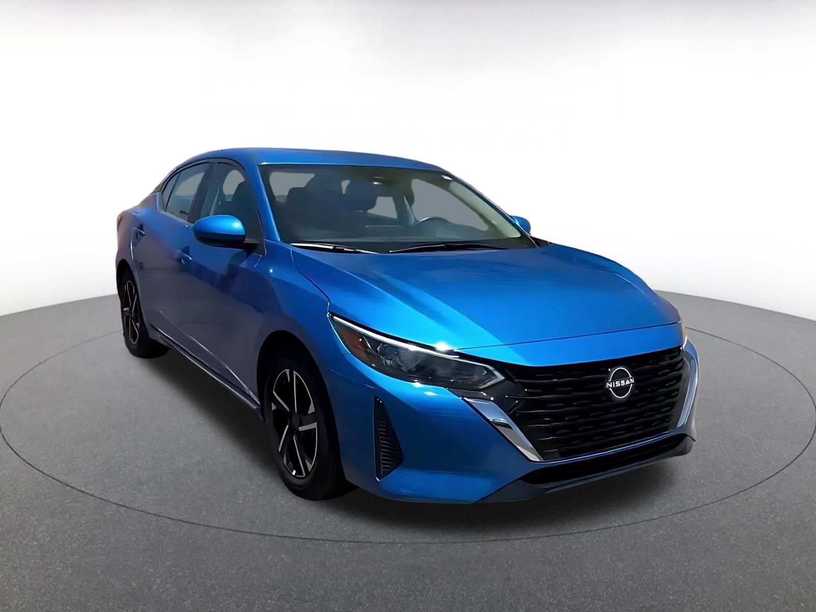Thumbnail: 2025 Nissan Sentra - 3