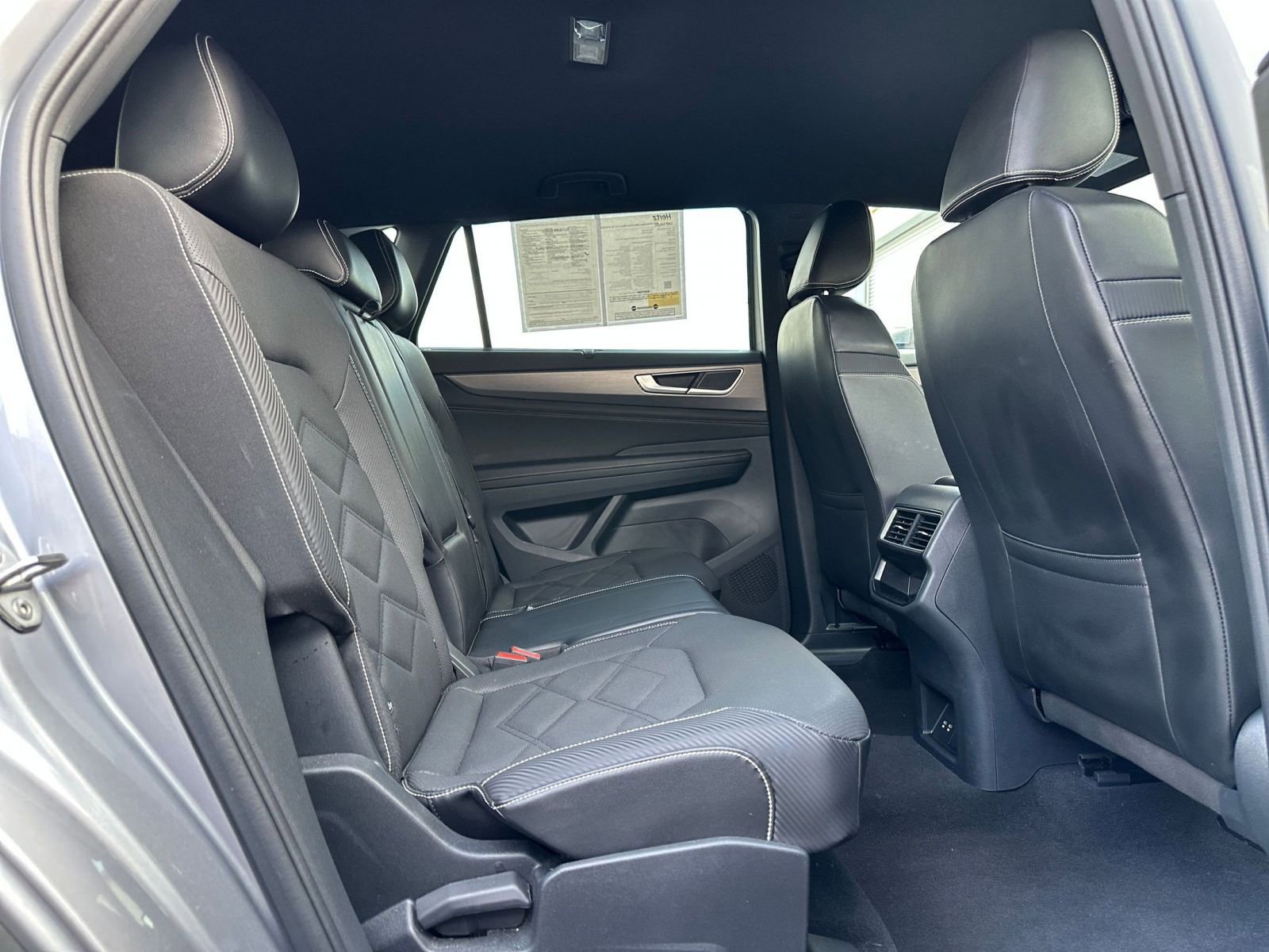 Thumbnail: 2024 Volkswagen Atlas - 25