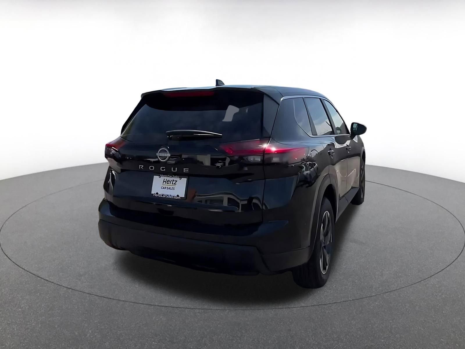 Thumbnail: 2025 Nissan Rogue - 14