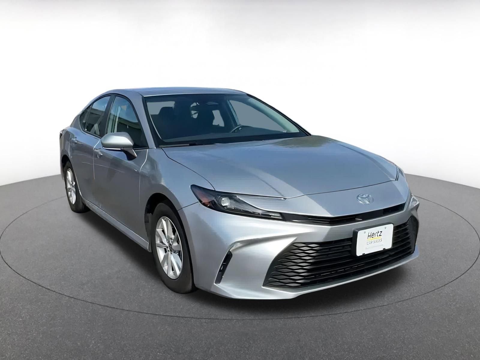 Thumbnail: 2025 Toyota Camry - 3