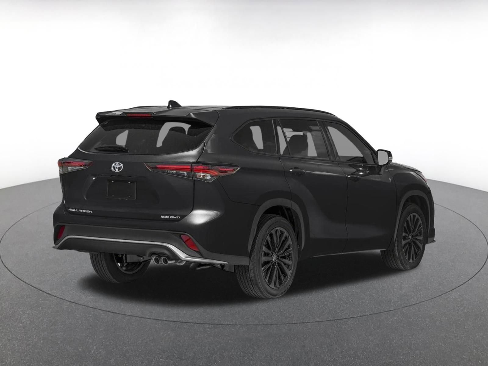 Thumbnail: 2025 Toyota Highlander - 2