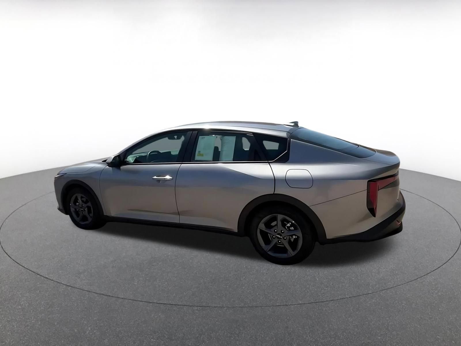 Thumbnail: 2025 Kia K4 - 10