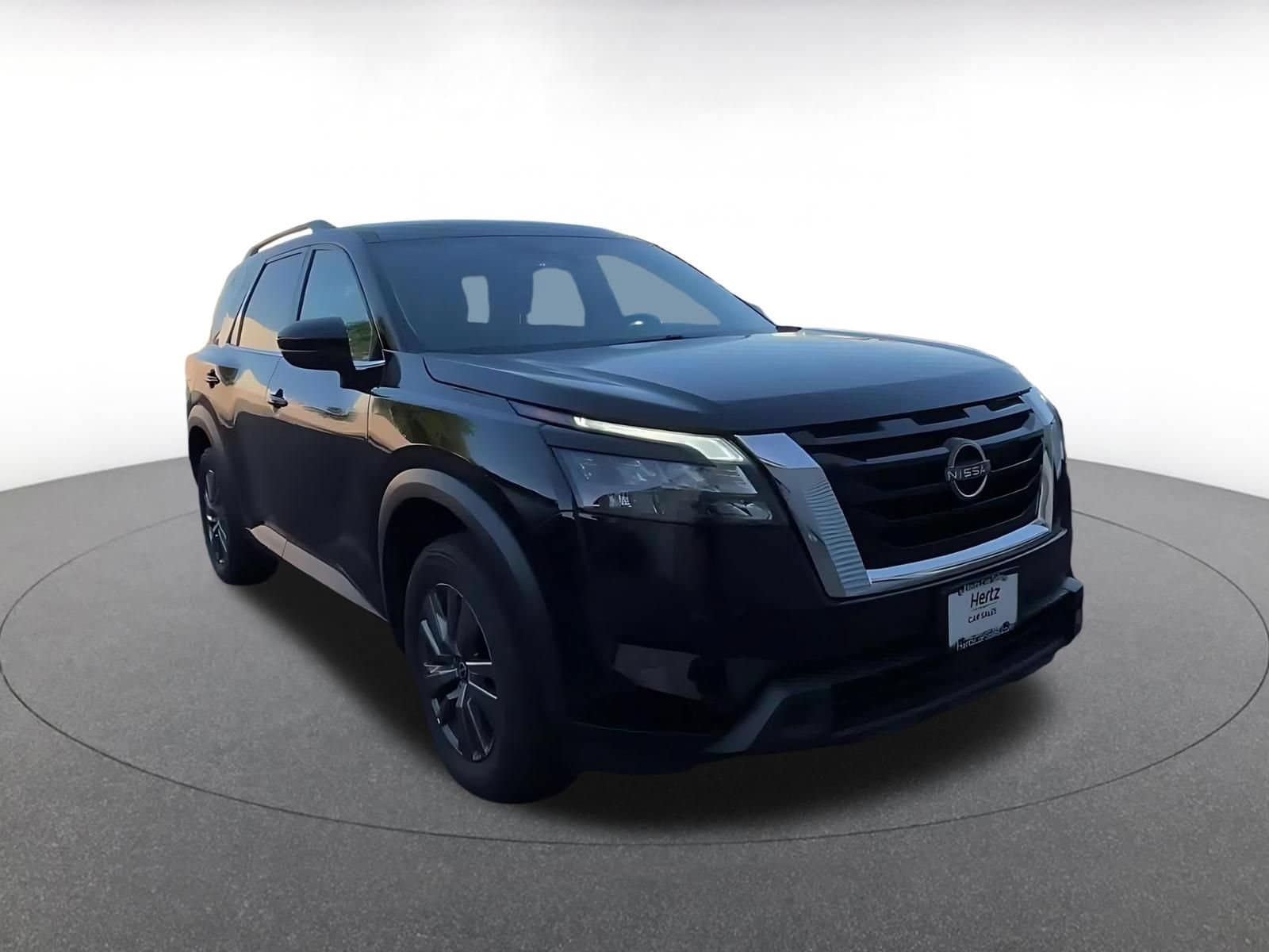 Thumbnail: 2025 Nissan Pathfinder - 3