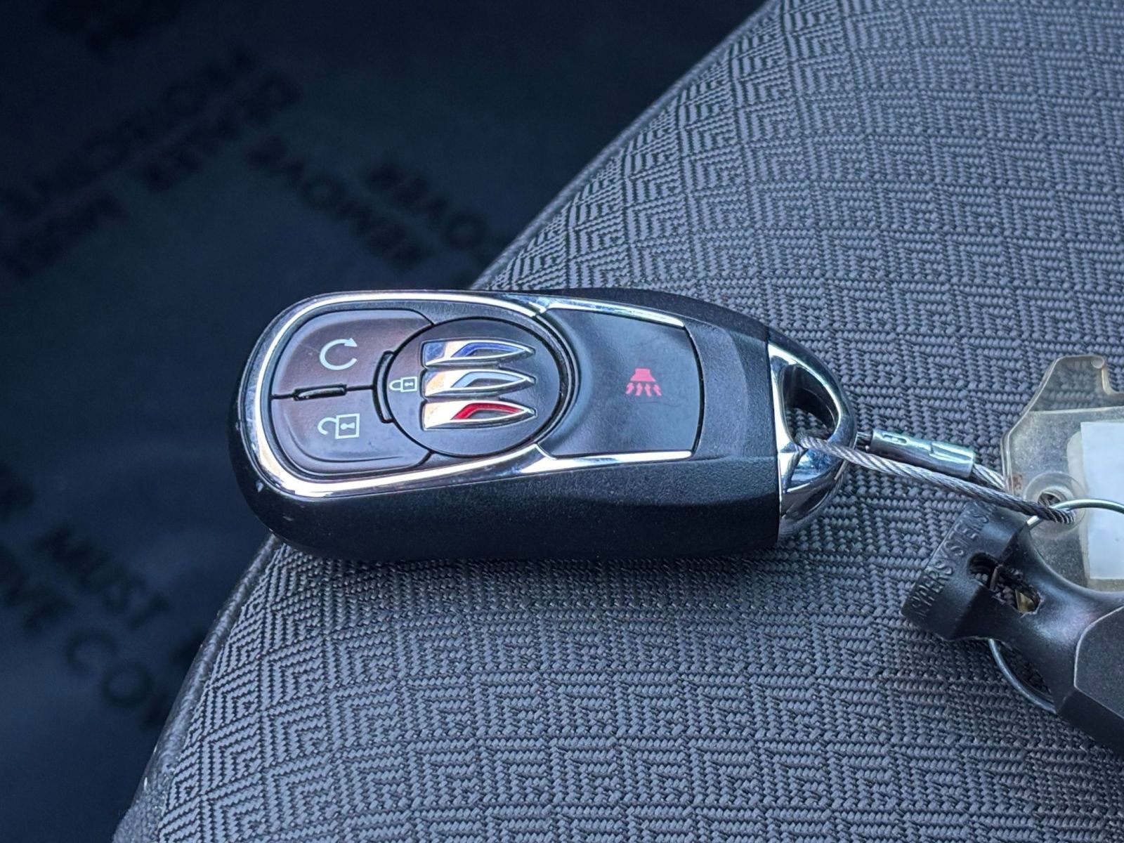 Thumbnail: 2025 Buick Encore GX - 21