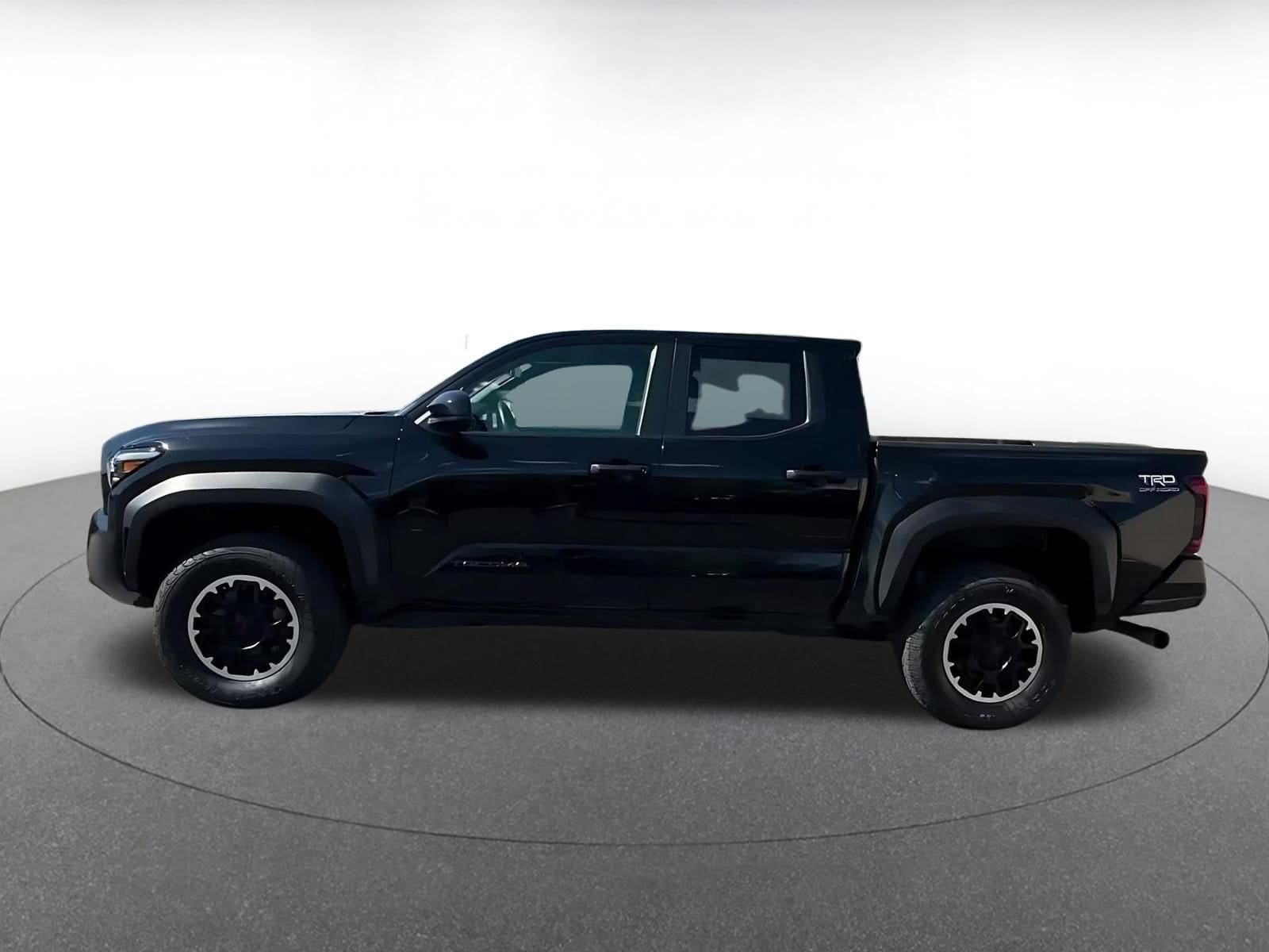 Thumbnail: 2024 Toyota Tacoma - 9