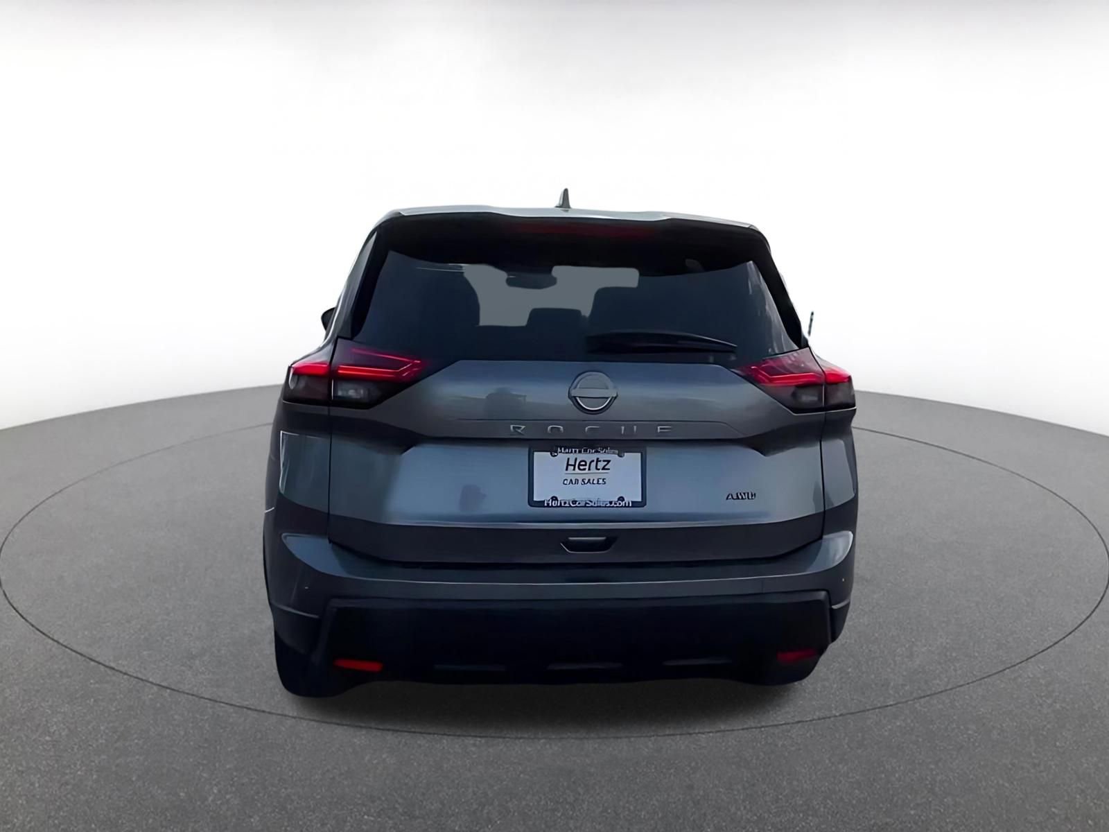 Thumbnail: 2025 Nissan Rogue - 12