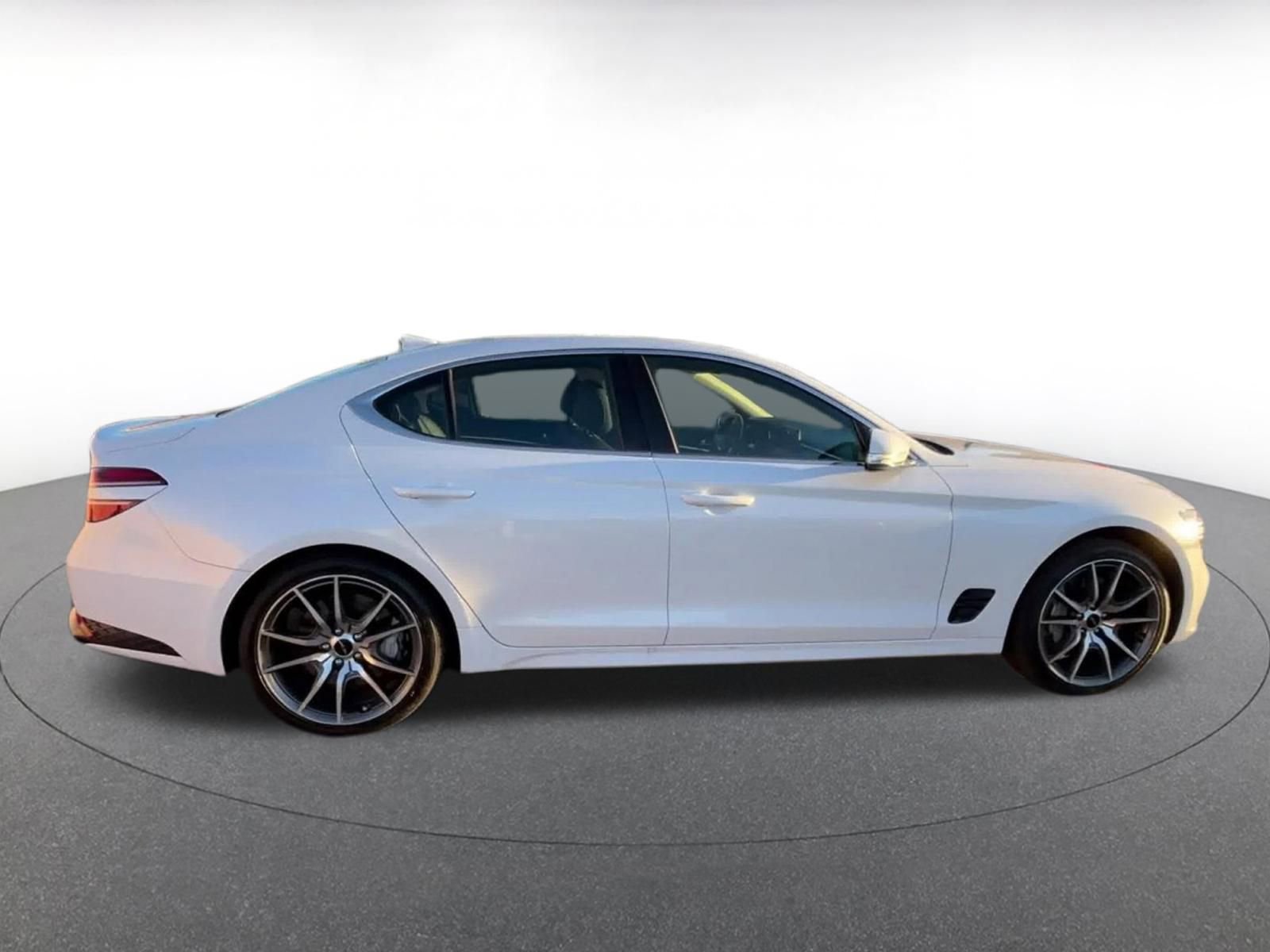 Thumbnail: 2025 Genesis G70 - 15