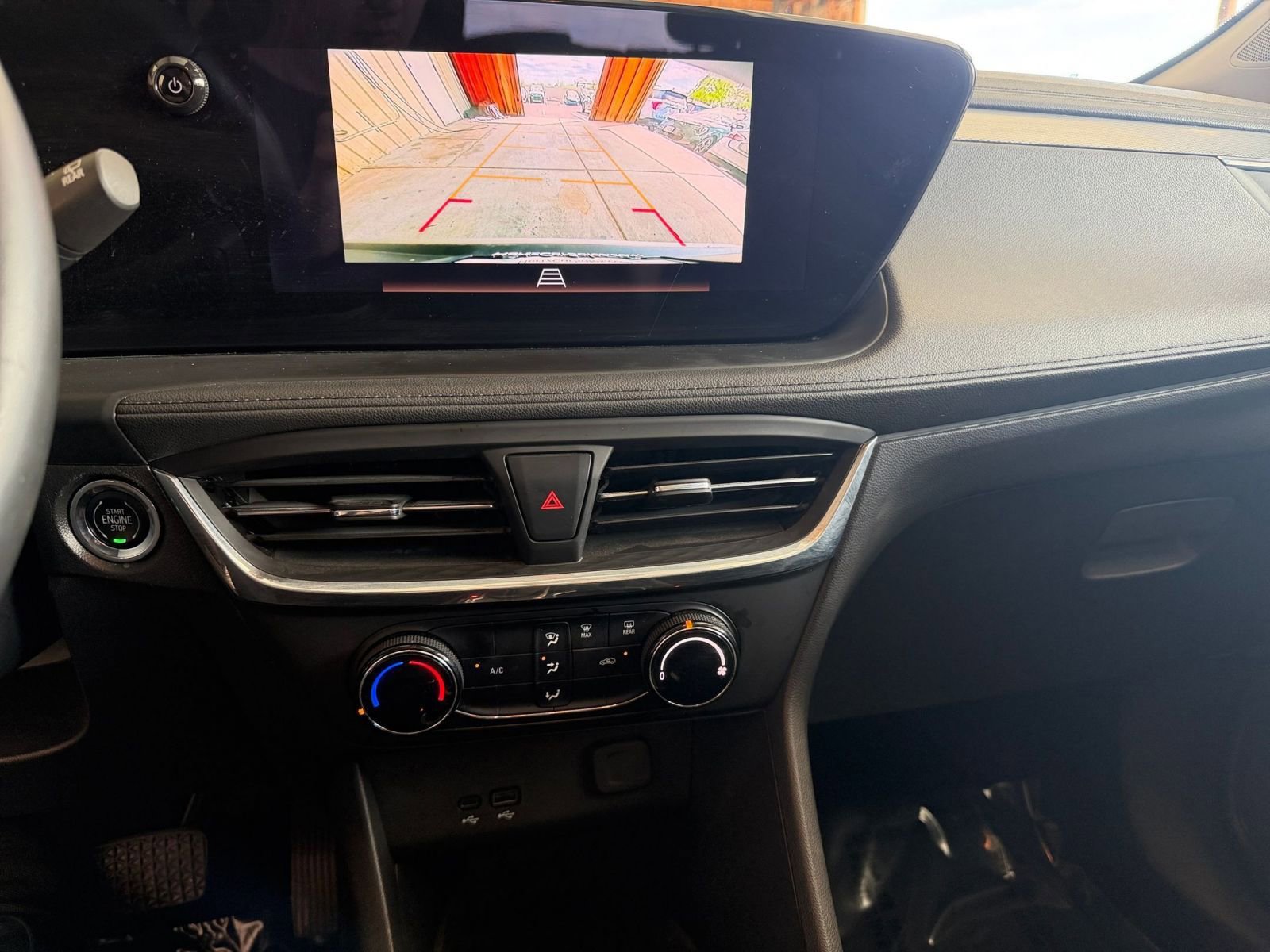 Thumbnail: 2025 Buick Encore GX - 17