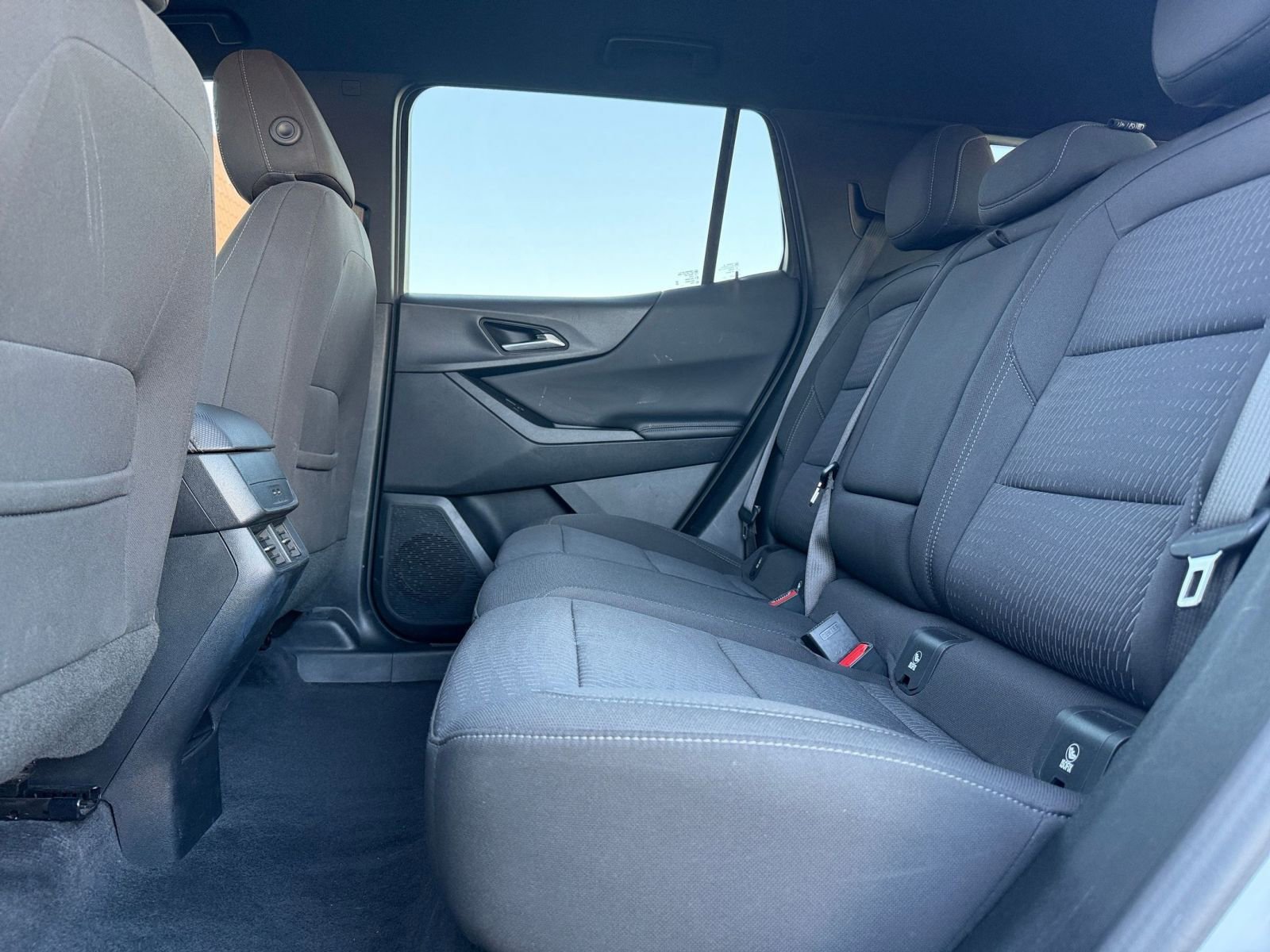 Thumbnail: 2025 Chevrolet Equinox - 25