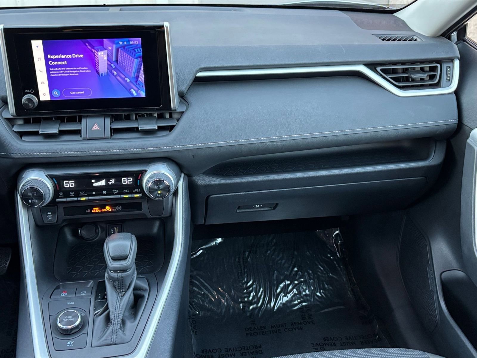 Thumbnail: 2025 Toyota RAV4 - 34